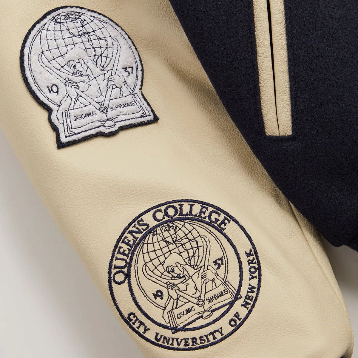 Kith × Russell Athletic Kith Russell Athletic CUNY Queens College Golden Bear Jacket Size US S / EU 44-46 / 1 - 7 Thumbnail