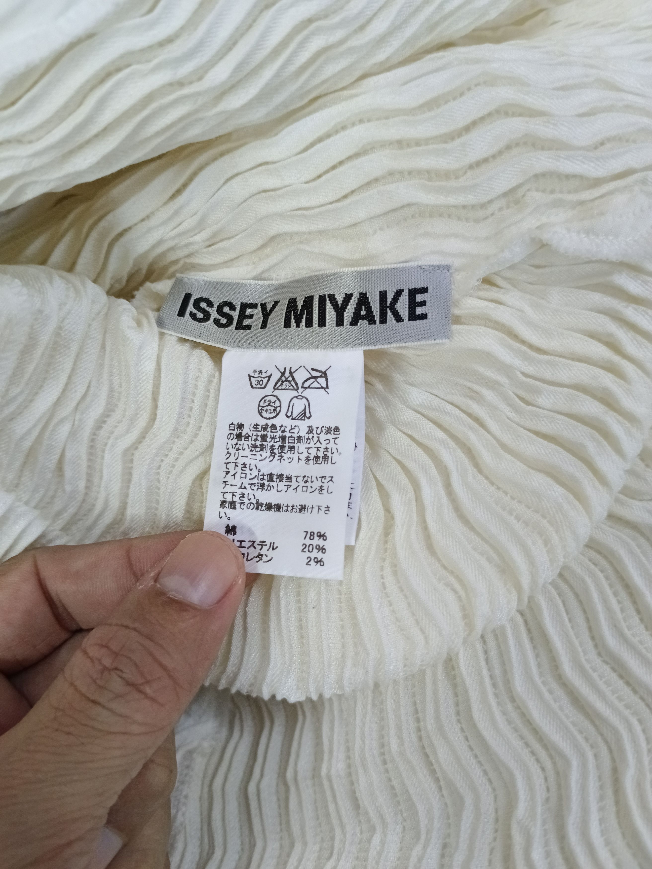Pleats Please Issey Miyake ISSEY MIYAKE PLEATS MID DRESS(SIZE 2) Size M / US 6-8 / IT 42-44 - 7 Thumbnail