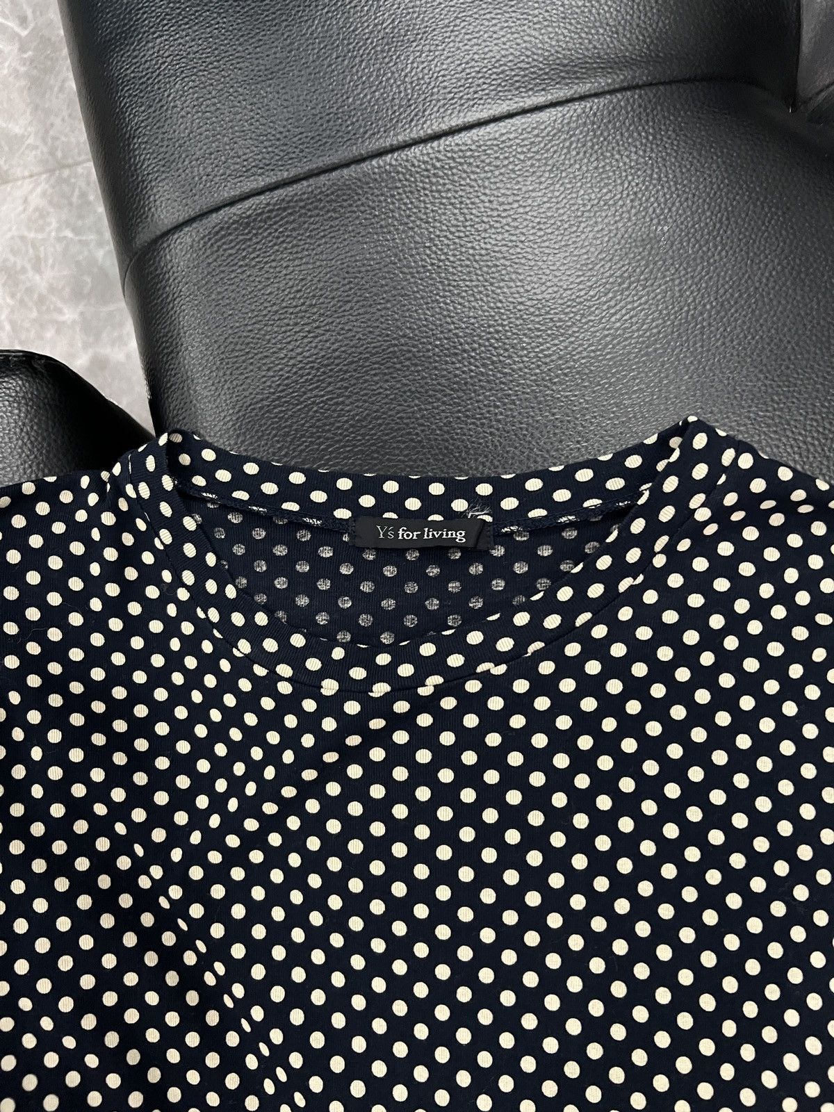 Y's for Men Y’s for living Polka Dot Pocket Asymmetric Hem Top Size ONE SIZE - 4 Thumbnail