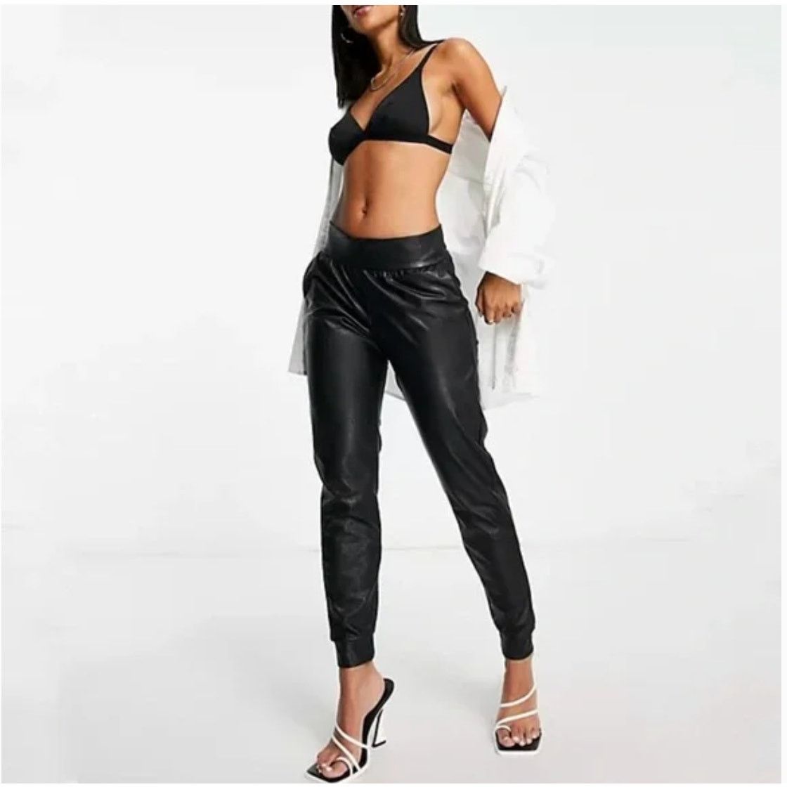 Commando Commando REVOLVE Faux Leather Jogger in Black Small Size 26" / US 2 / IT 38 - 1 Thumbnail