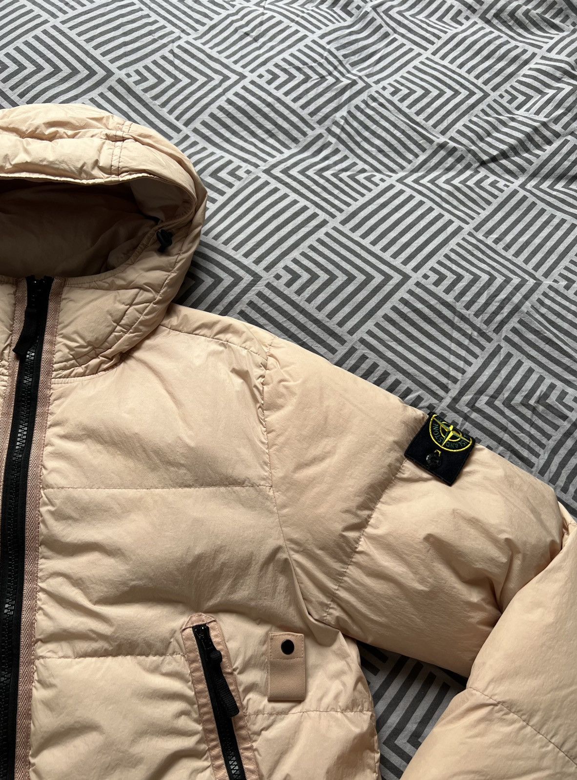Stone Island Stone Island | Garment Dyed Reps NY Down | Beige | Size L Size US L / EU 52-54 / 3 - 10 Thumbnail