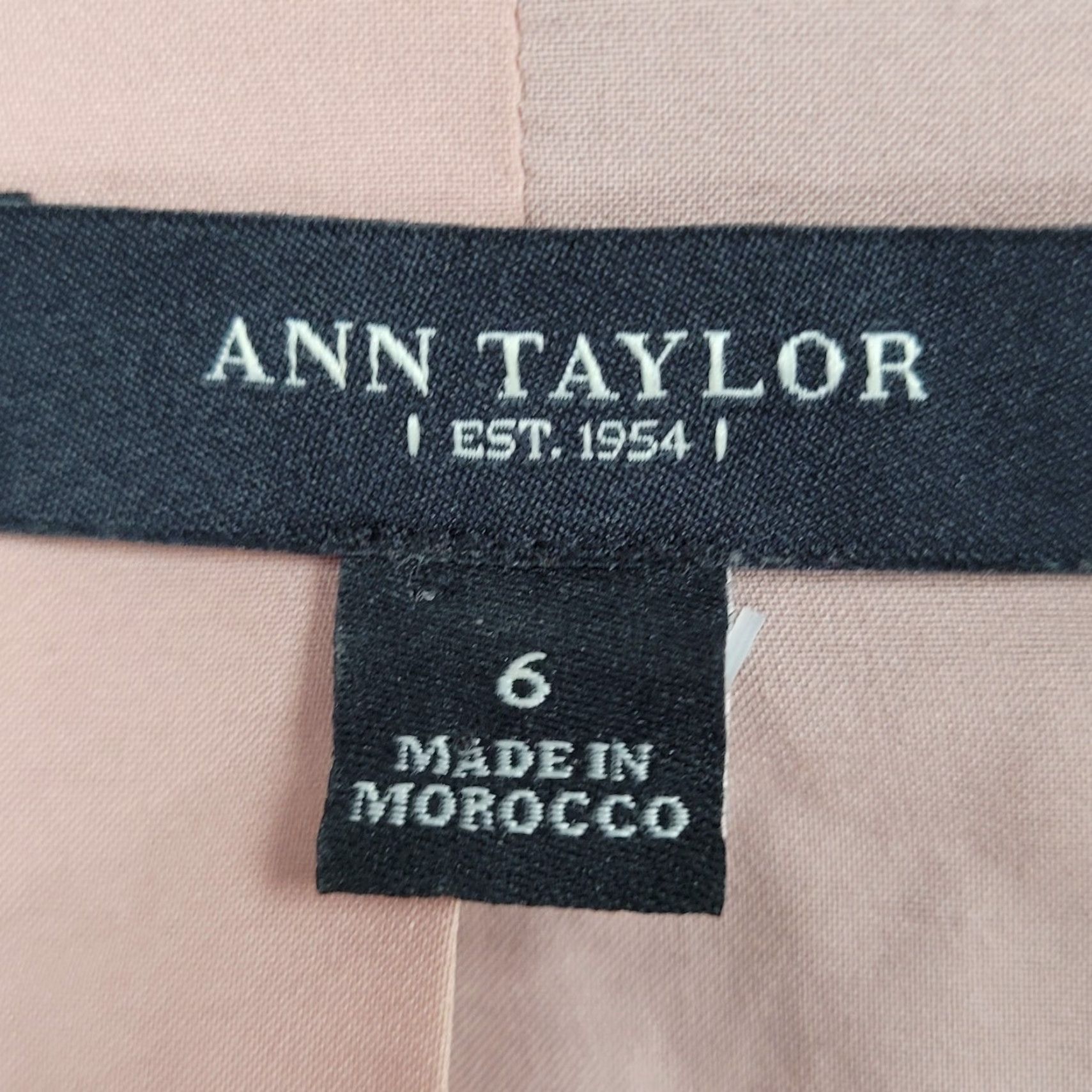 Ann Taylor Ann Taylor Jacket Womens Size 6 Brown Textured Zipped Pockets Lightweight Short Sleeve Business Casual Travel Size M / US 6-8 / IT 42-44 - 3 Thumbnail