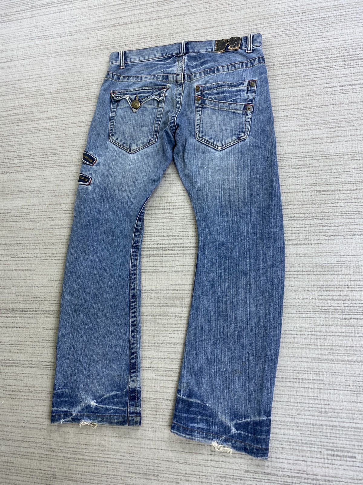 Hysteric Glamour Vintage Flared Rattle Trap Punk Distressed Denim Pants Size US 34 / EU 50 - 9 Thumbnail