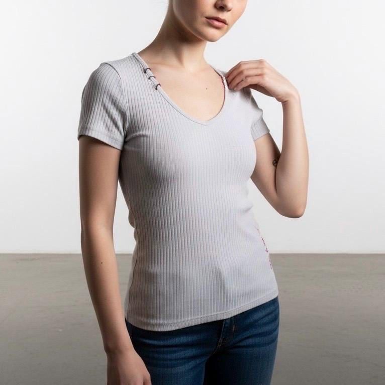 Other The Cop Copine Piercing T-Shirt Size ONE SIZE - 1 Thumbnail