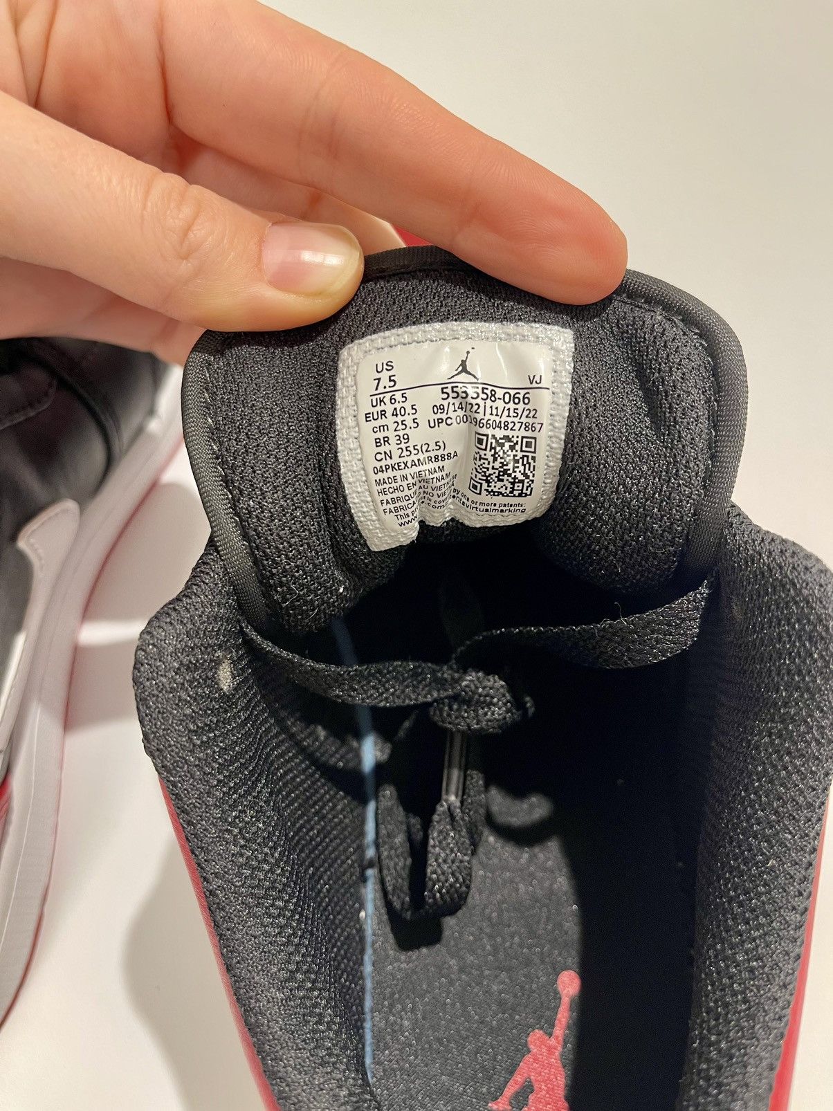 Jordan Brand JORDAN 1 LOW ALTERNATE BRED TOE Size US 7.5 / EU 40-41 - 8 Thumbnail