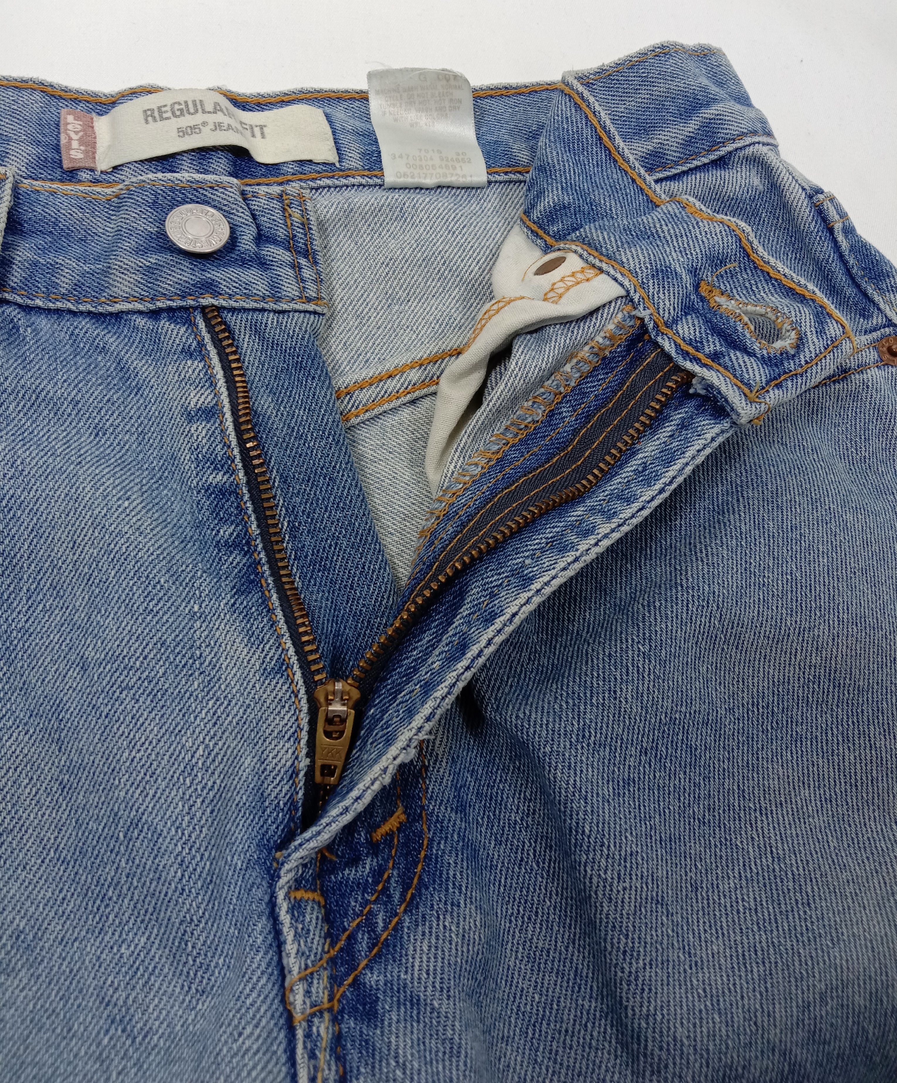 Levi's Vintage Levi's 505 Jeans Light Wash Regular Fit Denim Size US 29 - 9 Thumbnail