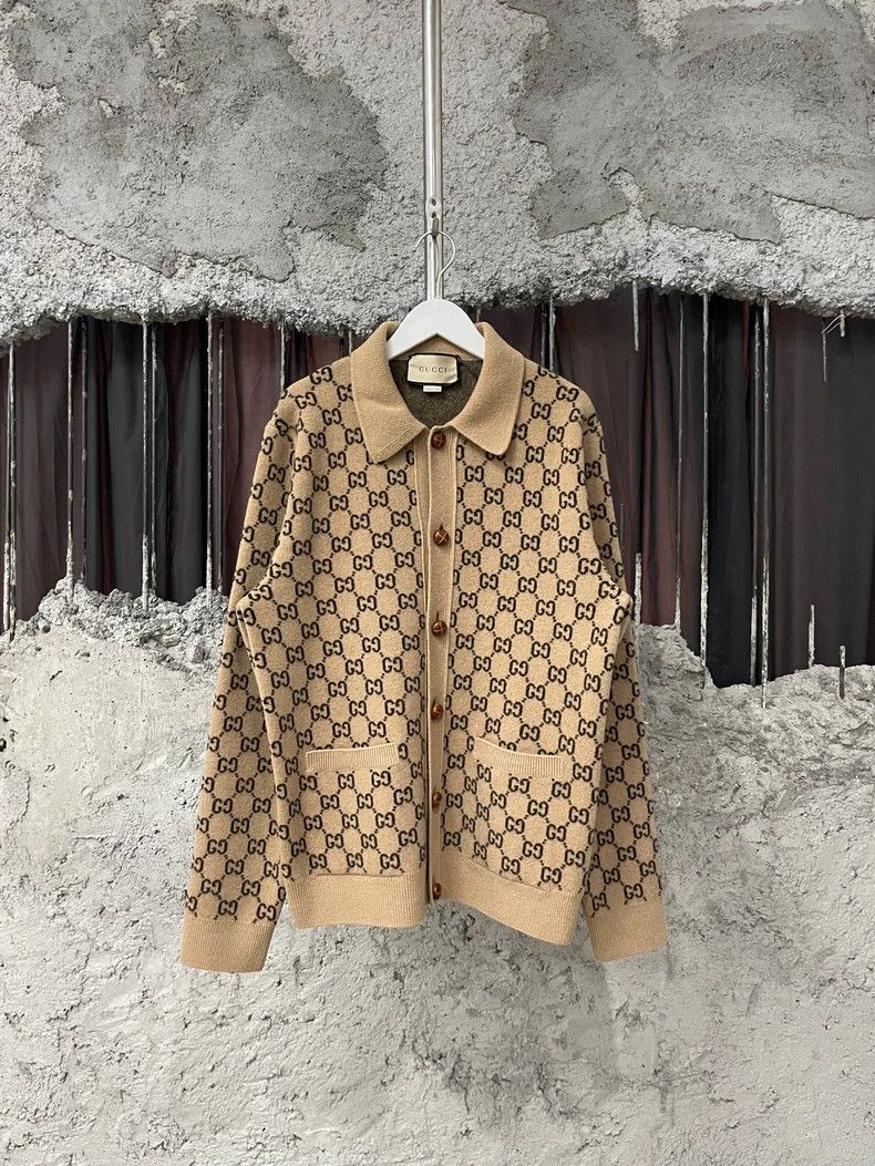 Gucci GucciOld-fashioned wool coat 2503-Nextarrow Size US S / EU 44-46 / 1 - 1 Thumbnail