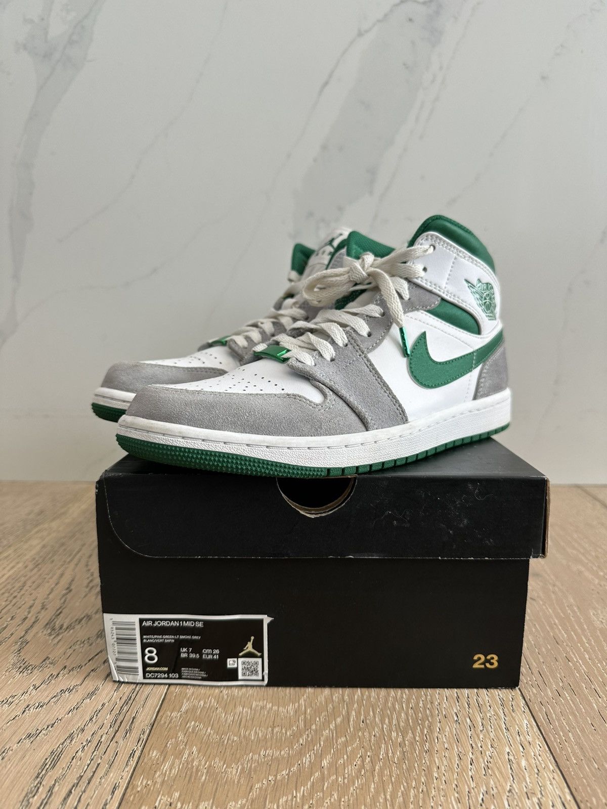 Jordan 1 Mid SE Grey Green