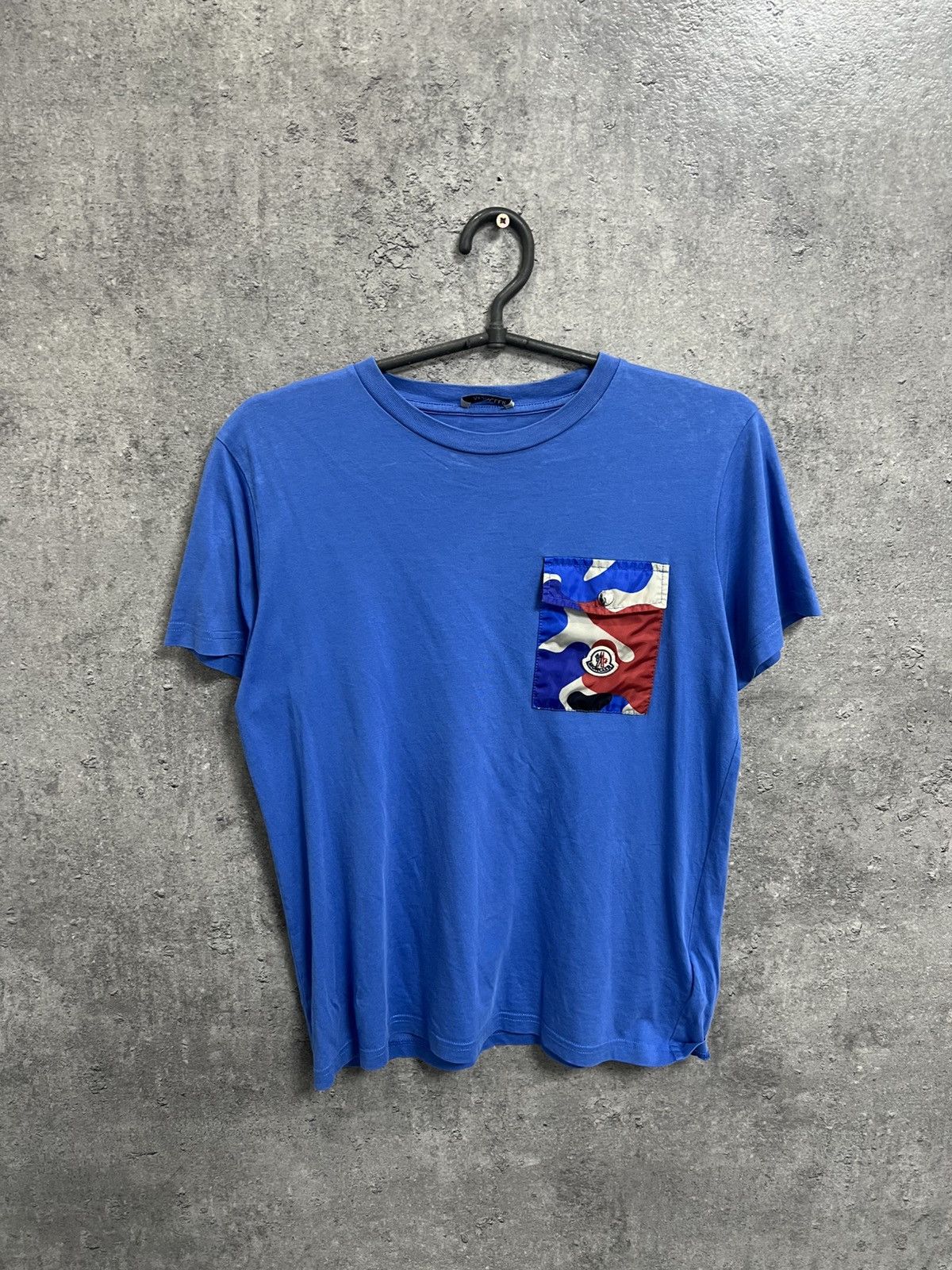 Moncler Moncler T-Shirt Size US S / EU 44-46 / 1 - 1 Thumbnail