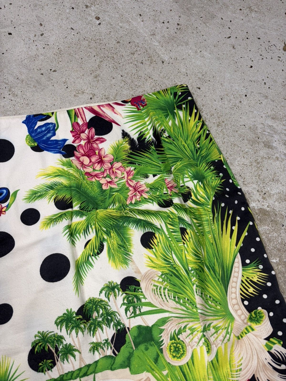 Versace 2000s Gianni Versace Floral Palms Polka Dot Print Skirt Size 33" - 18 Thumbnail