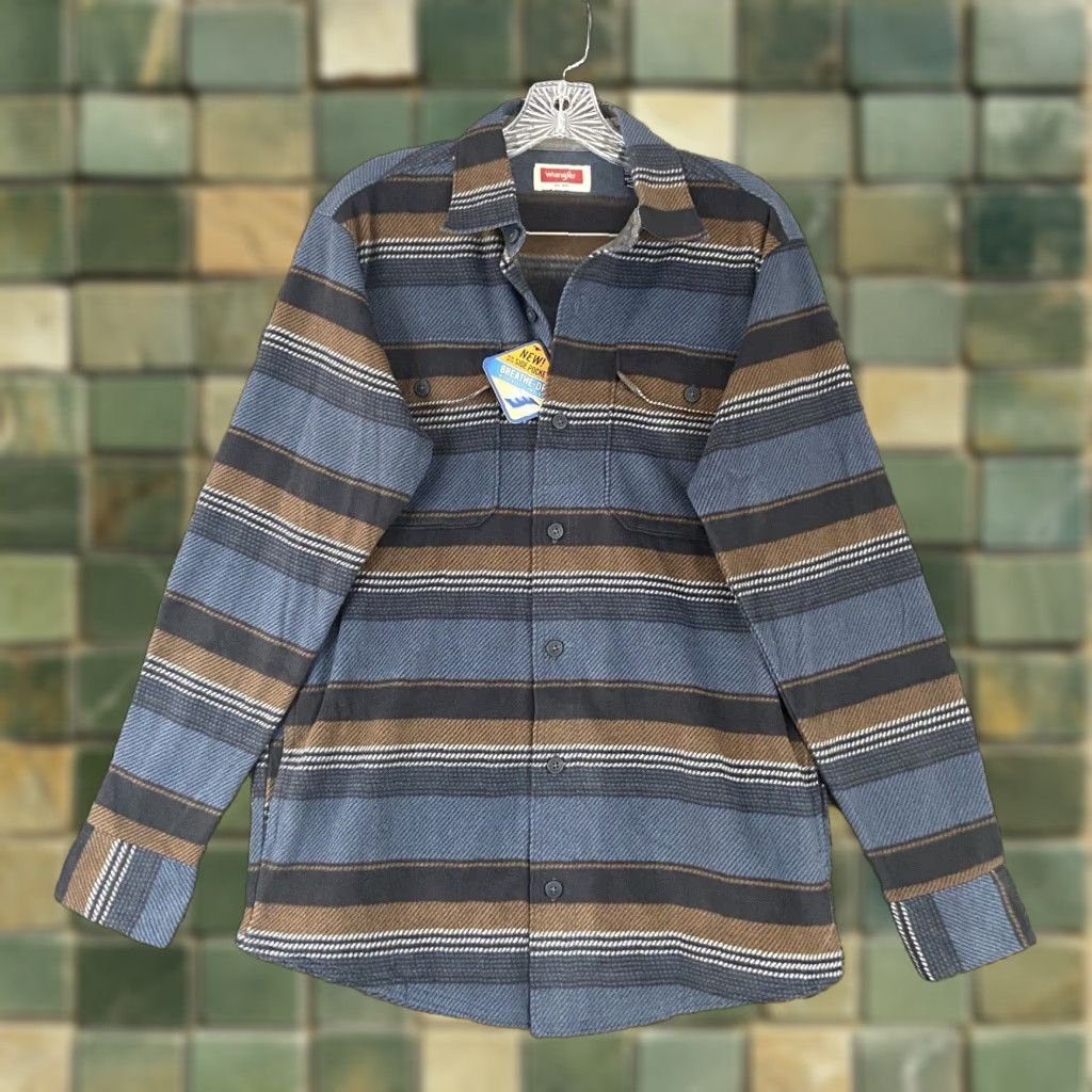 Wrangler Wrangler Men’s S Flannel Shirt Long Sleeve Blue Plaid Casual Adults Size US S / EU 44-46 / 1 - 1 Thumbnail