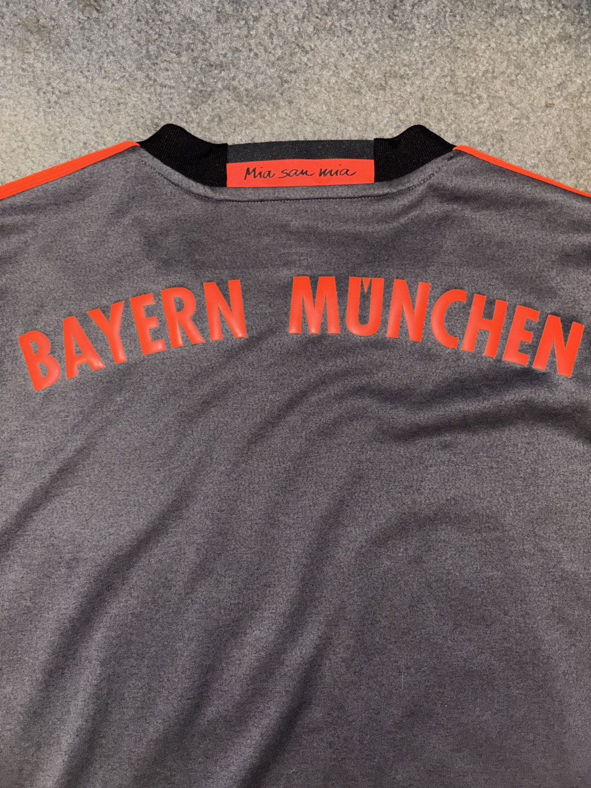 Adidas Adidas Bayern Munich Kit Size US L / EU 52-54 / 3 - 4 Thumbnail