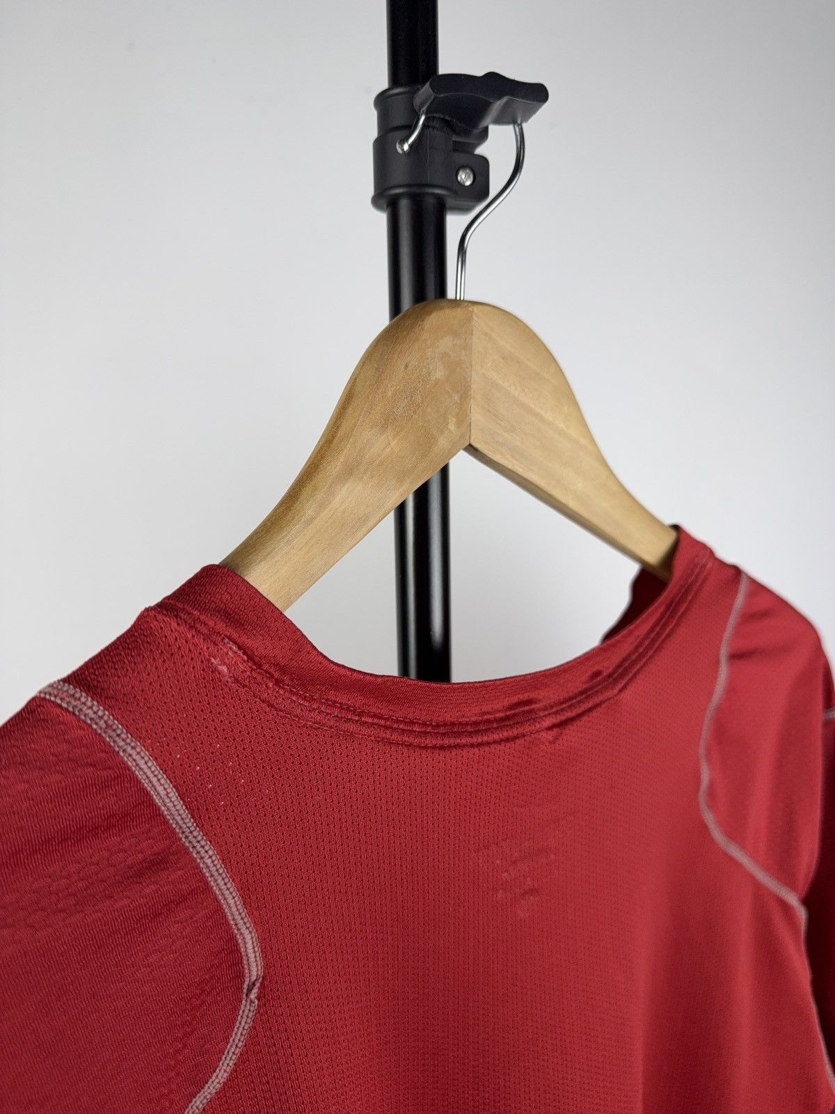 Nike × Vintage 90s Nike Swoosh Vintage Y2K Retro Tn ACG Air Tee T-Shirt Size US L / EU 52-54 / 3 - 8 Thumbnail