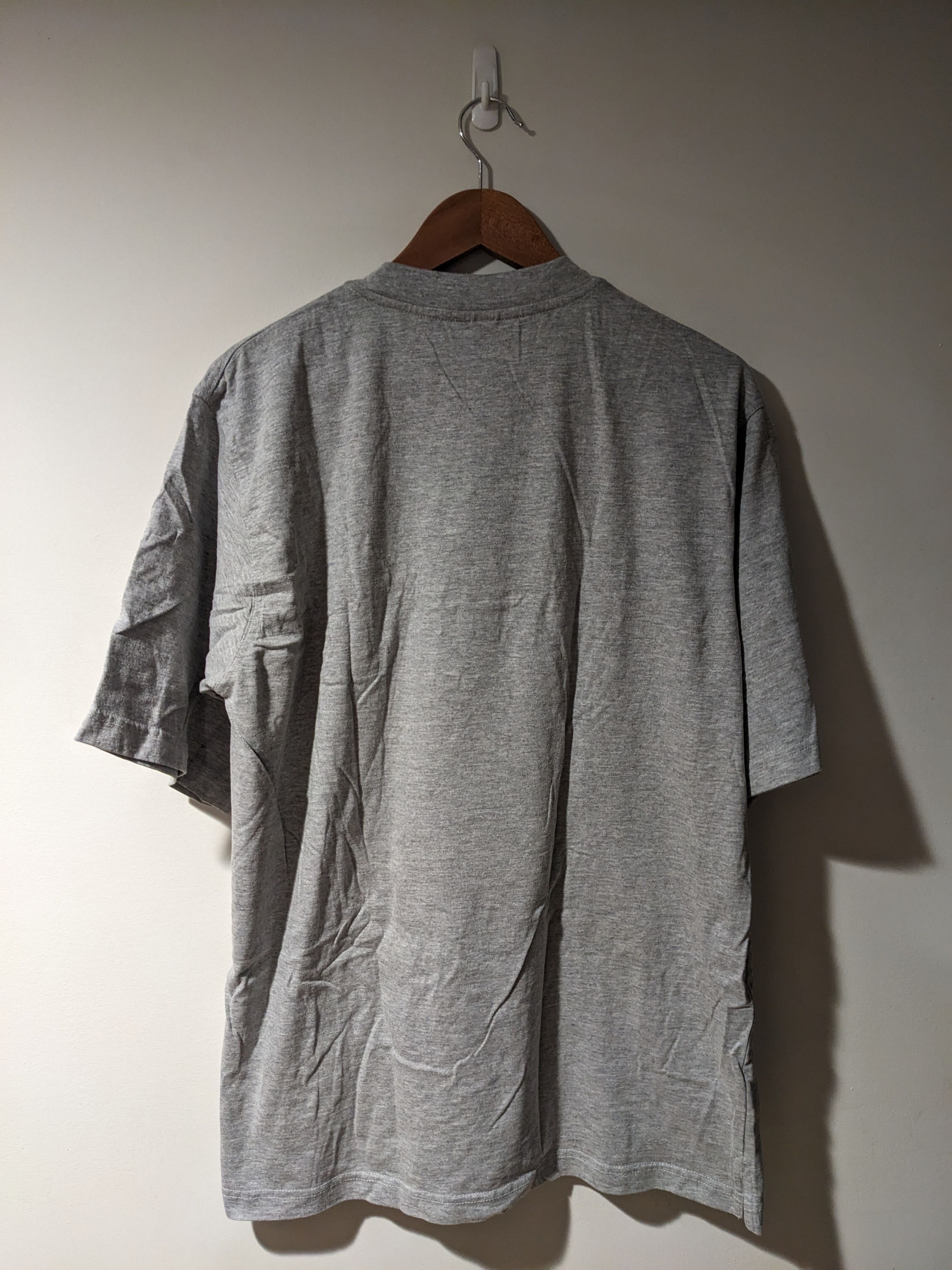 Vintage Vintage Notre Dame University Fighting 3/4 Sleeve T-Shirt Size US M / EU 48-50 / 2 - 4 Thumbnail