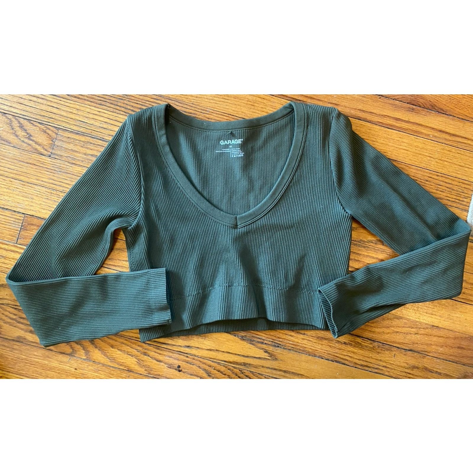 Garage Garage Top Women’s Trending Crop Top Large Olive Green Size L / US 10 / IT 46 - 1 Thumbnail