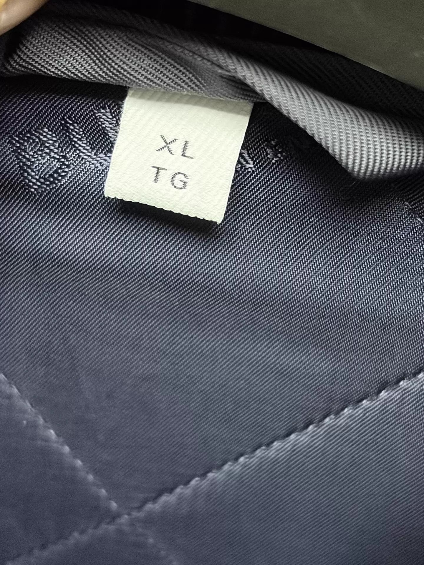 Burberry Burberry Men's Navy Blue Quilted Puffer Jacket XL Size US XL / EU 56 / 4 - 4 Thumbnail
