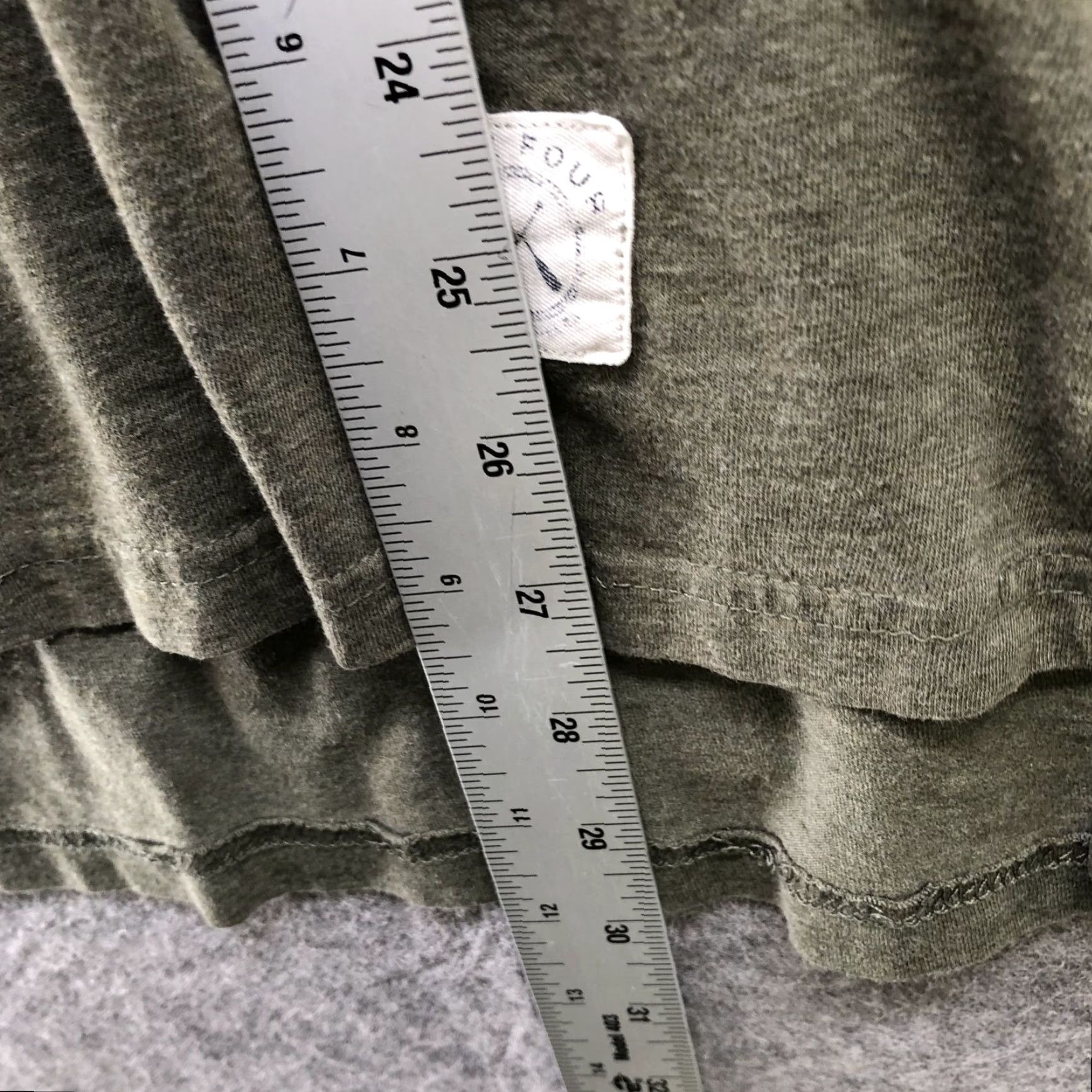 Olive Five Four T Shirt Mens L Short Sleeve Olive Green Crewneck Solid Knit Cotton Short Sleeve Mens L Green Size US L / EU 52-54 / 3 - 8 Thumbnail