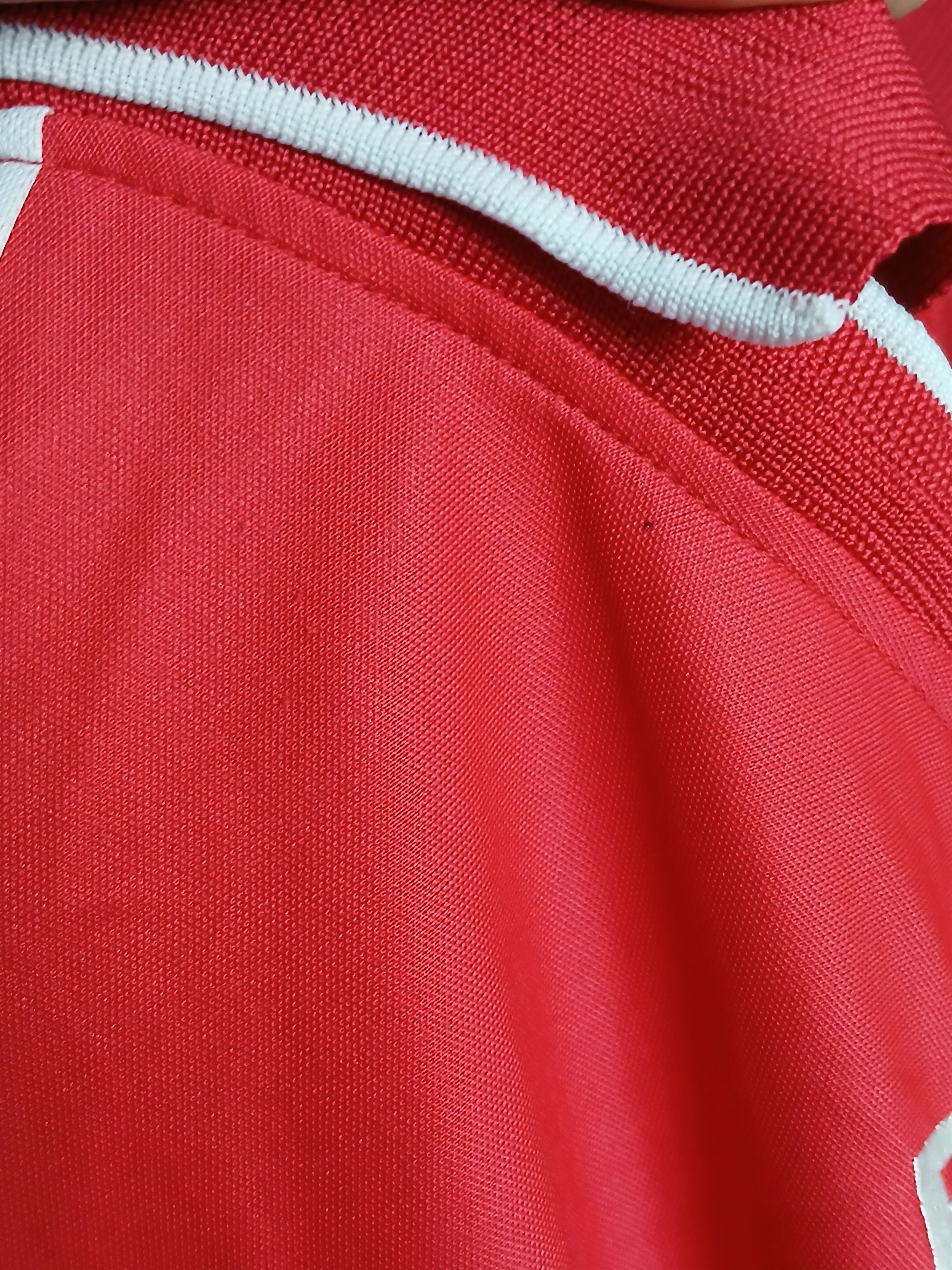 Other Liverpool 2000/2002 Home Football Jersey T-Shirt Size US XXL / EU 58 / 5 - 7 Thumbnail