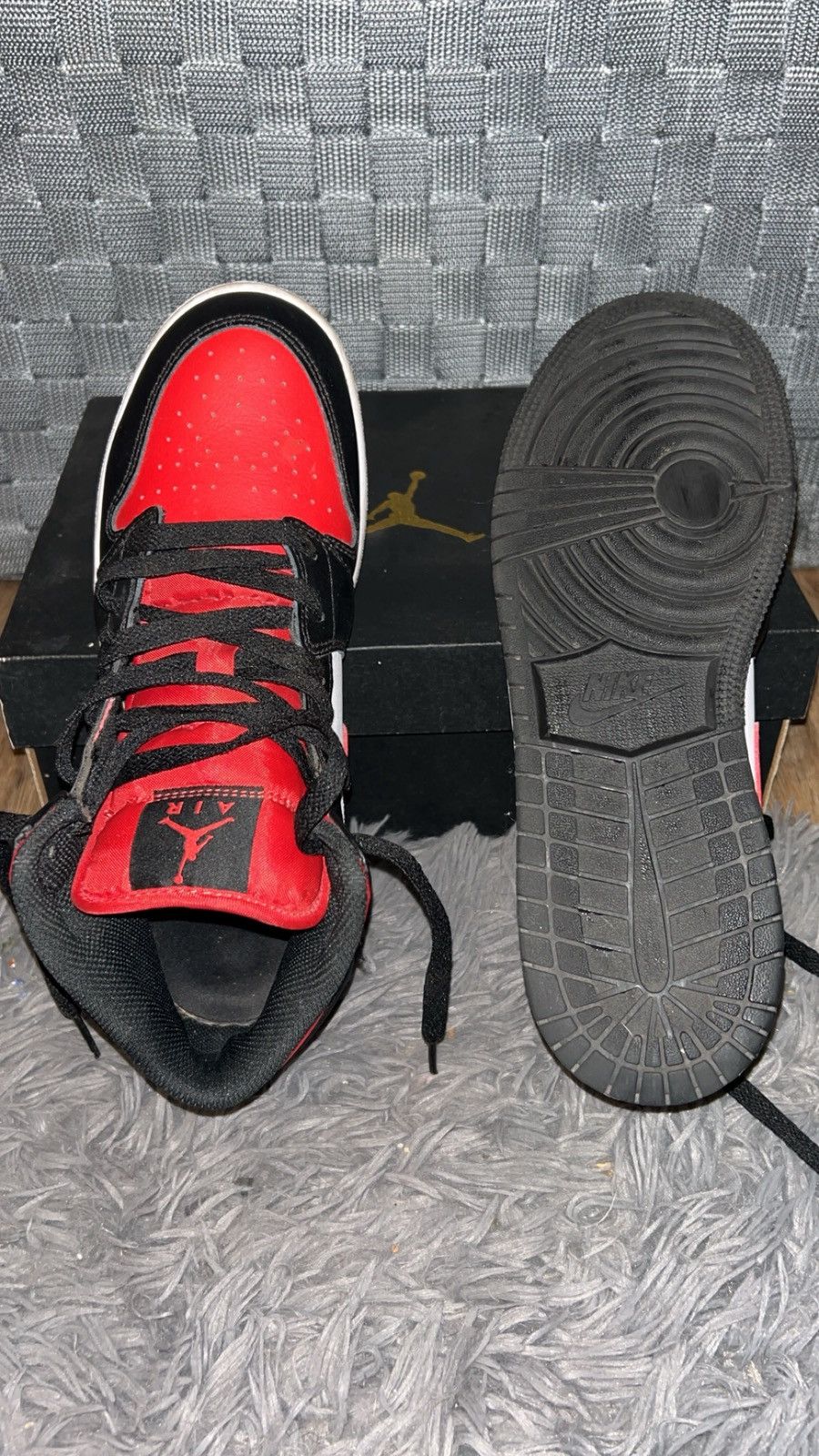 Jordan Brand × Nike Air Jordan 1 Mid GS 'Black Fire Red Size US 7 / EU 40 - 5 Thumbnail