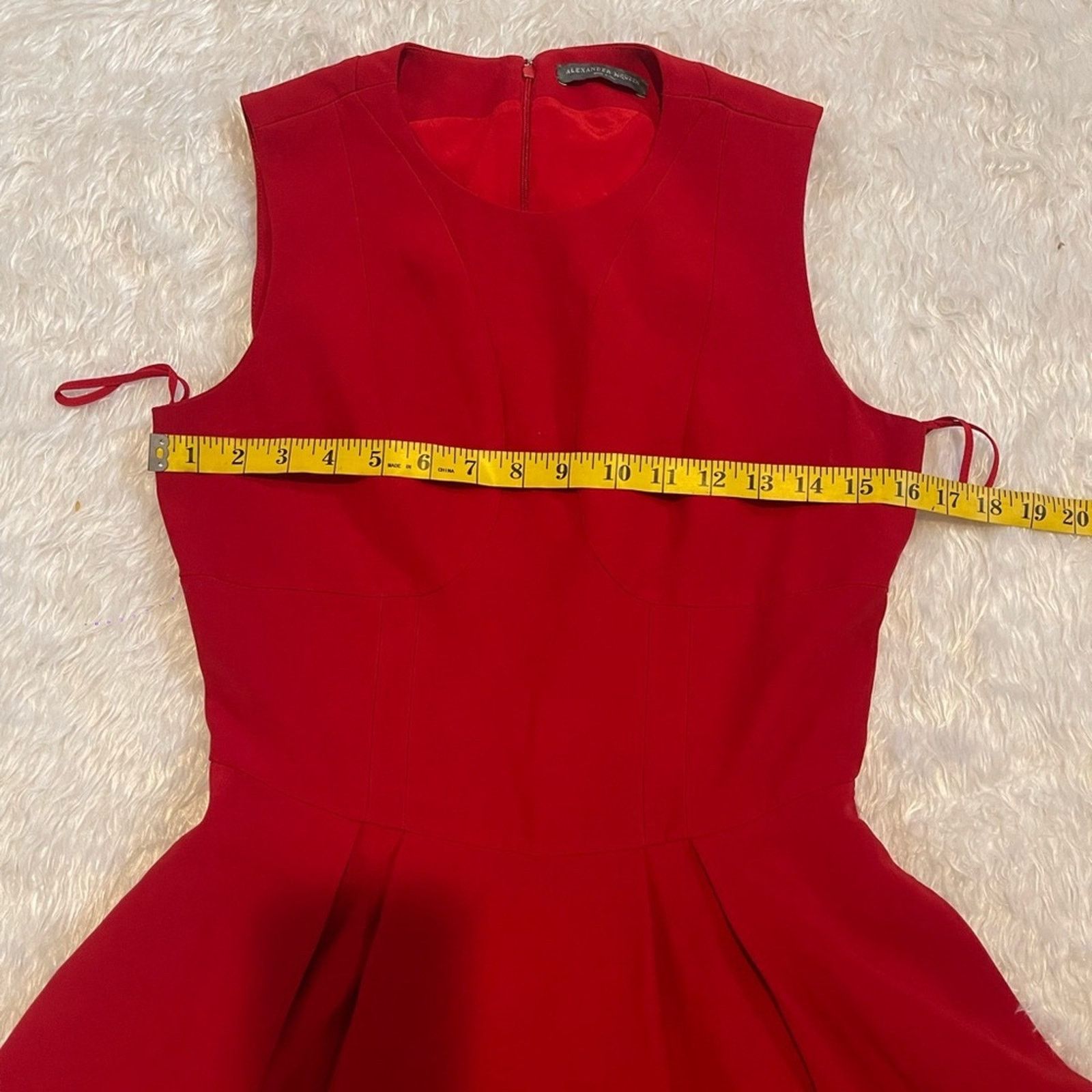 Alexander McQueen ALEXANDER MCQUEEN 2012 Mini Dress Size: 42 Retail $ 2400 Size M / US 6-8 / IT 42-44 - 11 Thumbnail