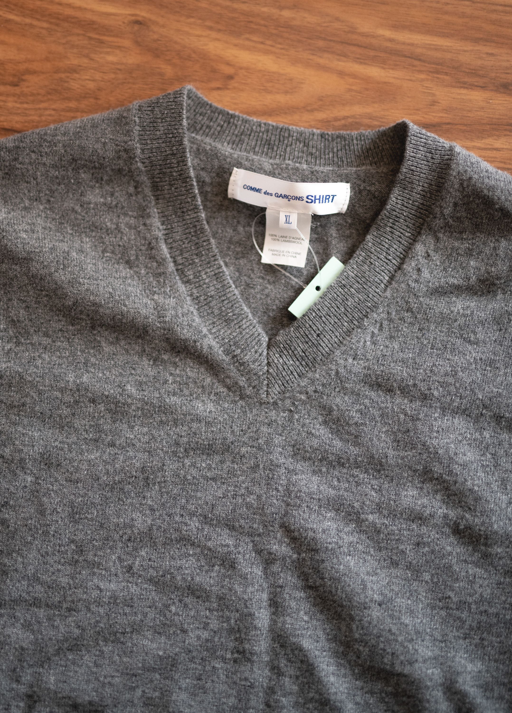 Comme des Garcons SHIRT NEW Comme Des Garcons Shirt Men Wool Knitted Sweater Size XL Size US L / EU 52-54 / 3 - 3 Thumbnail