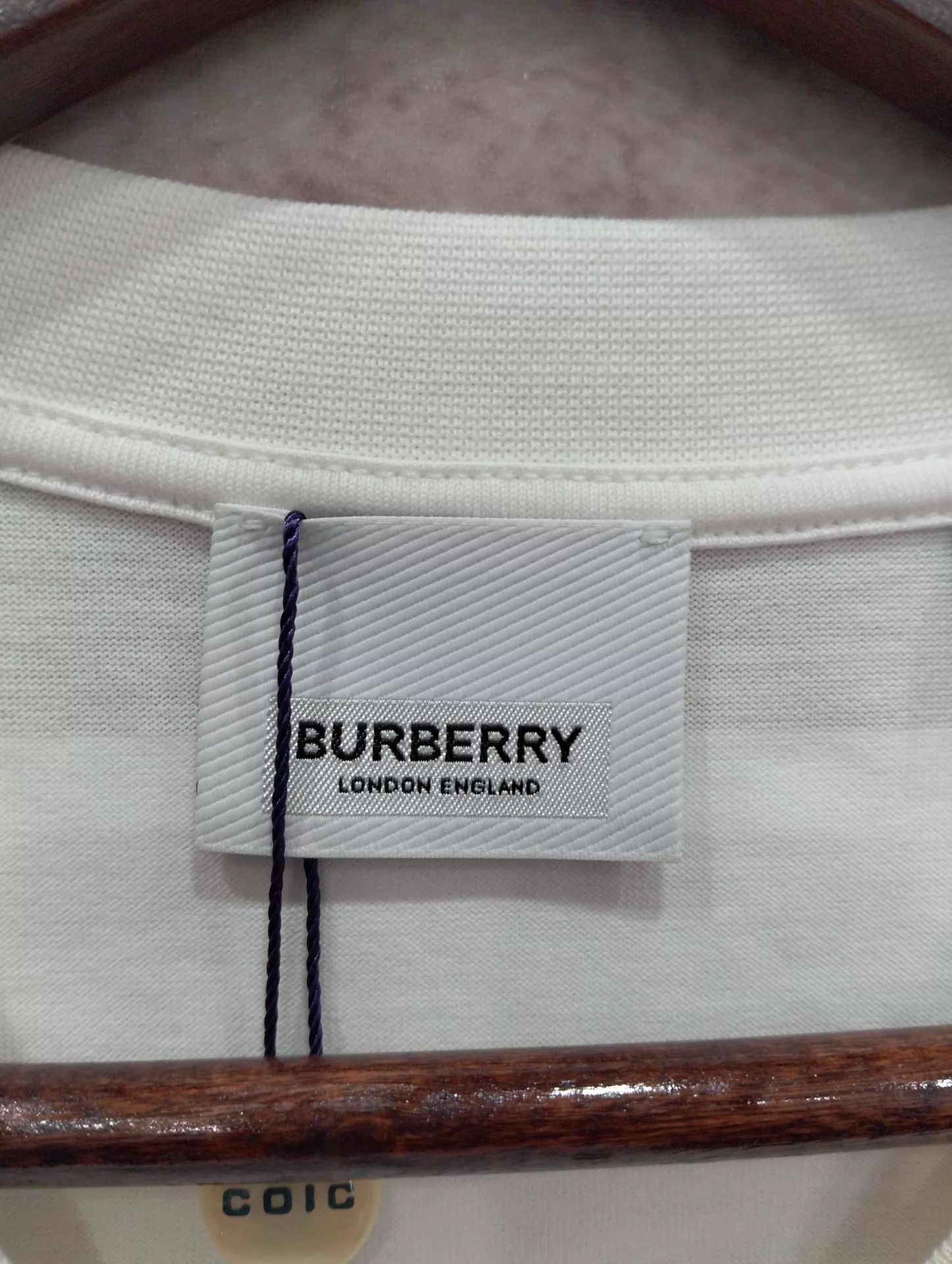 Burberry Burberry Deer Short Sleeve T-Shirt S Size US S / EU 44-46 / 1 - 3 Thumbnail
