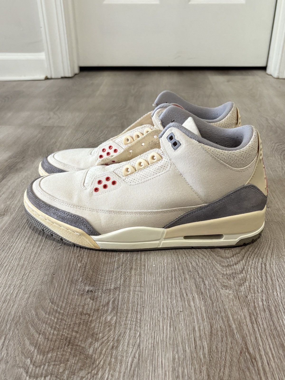 Jordan Brand Muslin 3s Size US 10.5 / EU 43-44 - 5 Thumbnail