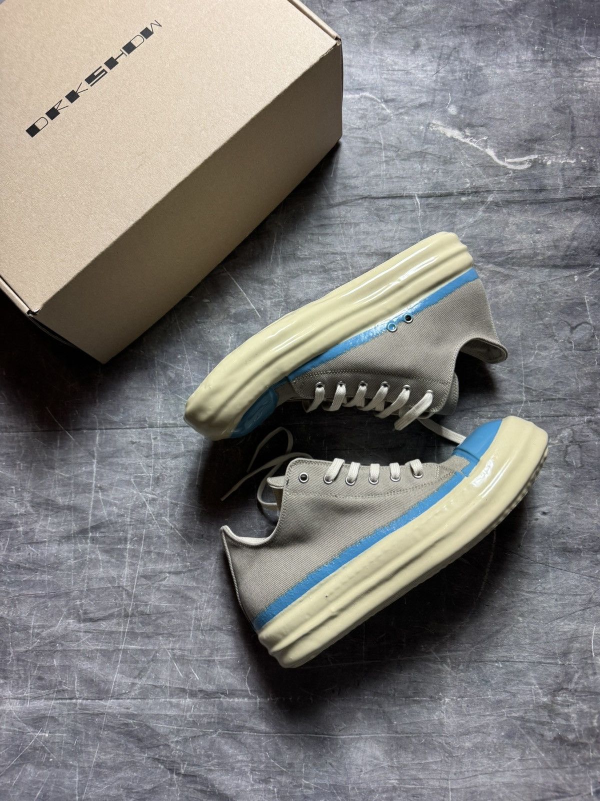 Rick Owens Drkshdw Rick Owens Concordians Sneaks Low Dirty Pearl Light Blue Size US 9.5 / EU 42-43 - 2 Thumbnail