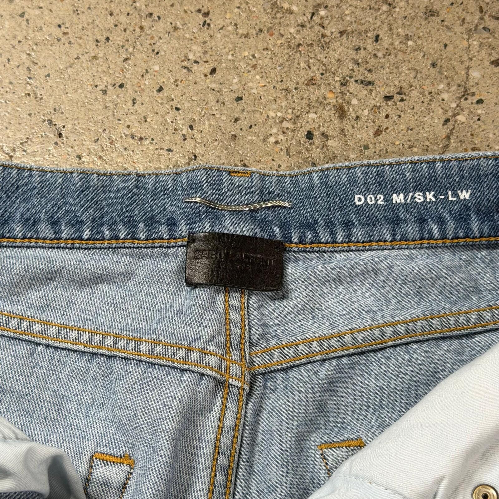 Saint Laurent Paris Saint Laurent Distressed D02 Jeans Size US 28 / EU 44 - 4 Thumbnail