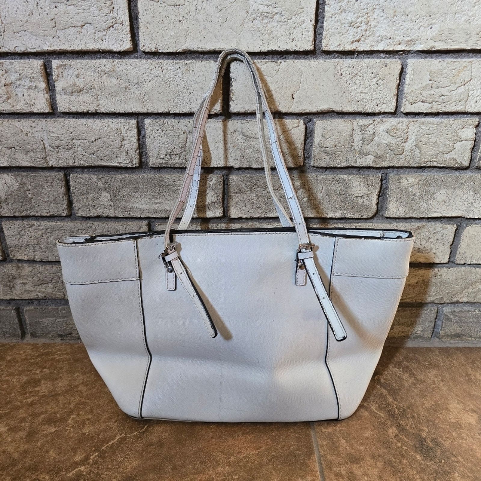 Guess White Black Trim Detailed GUESS Tote Size ONE SIZE - 2 Thumbnail