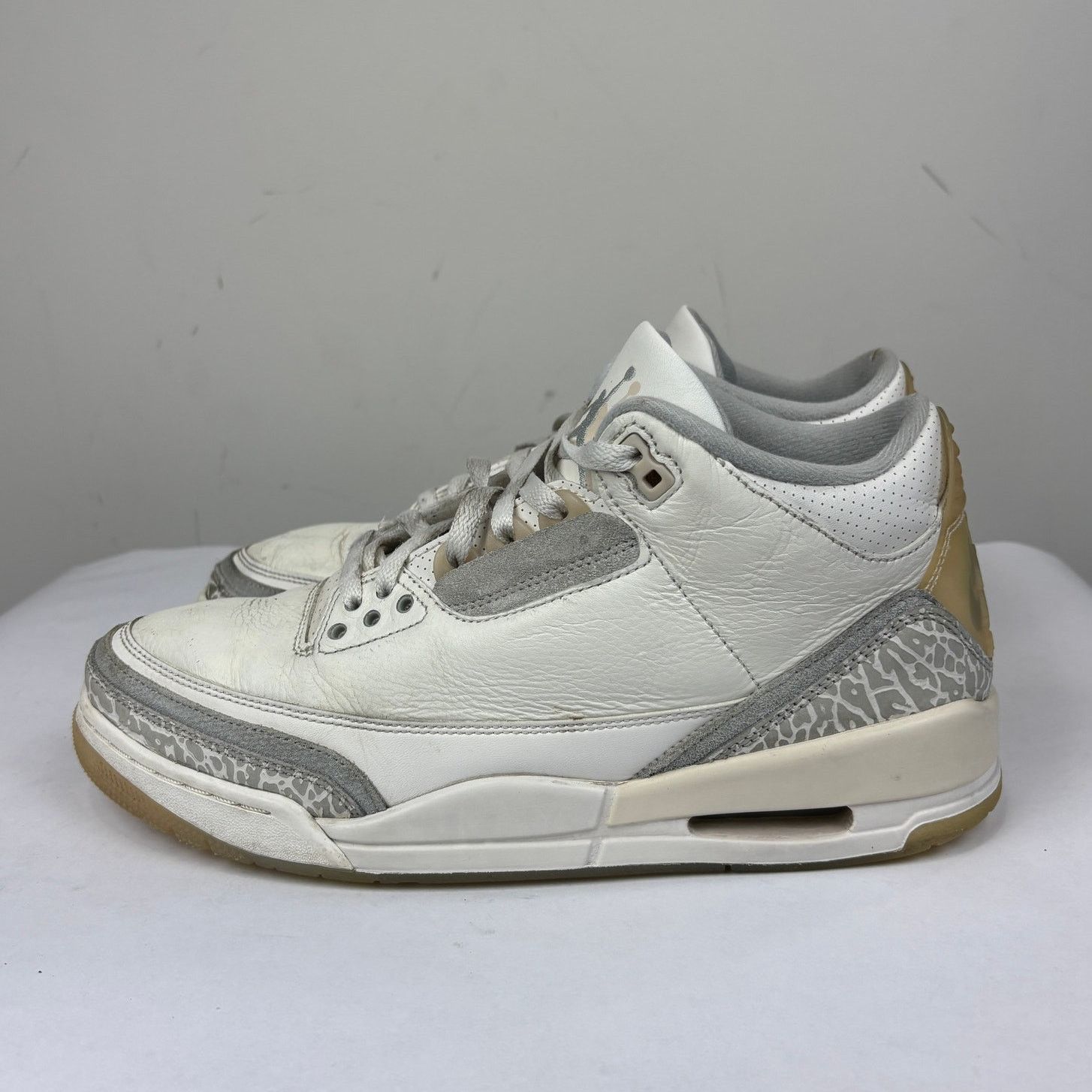 Jordan Brand × Nike Nike Air Jordan 3 Retro Craft Ivory Sneakers Shoes Men's 10 Size US 10 / EU 43 - 5 Thumbnail