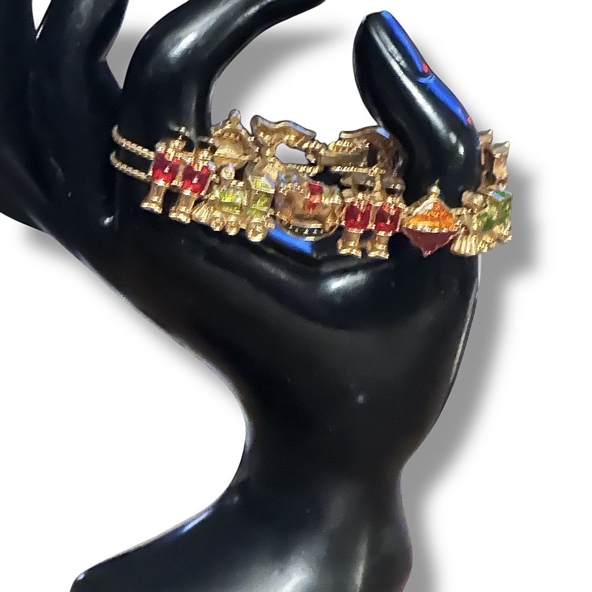 Other × Vintage Vintage Avon Christmas sliding charm bracelet Size ONE SIZE - 2 Thumbnail
