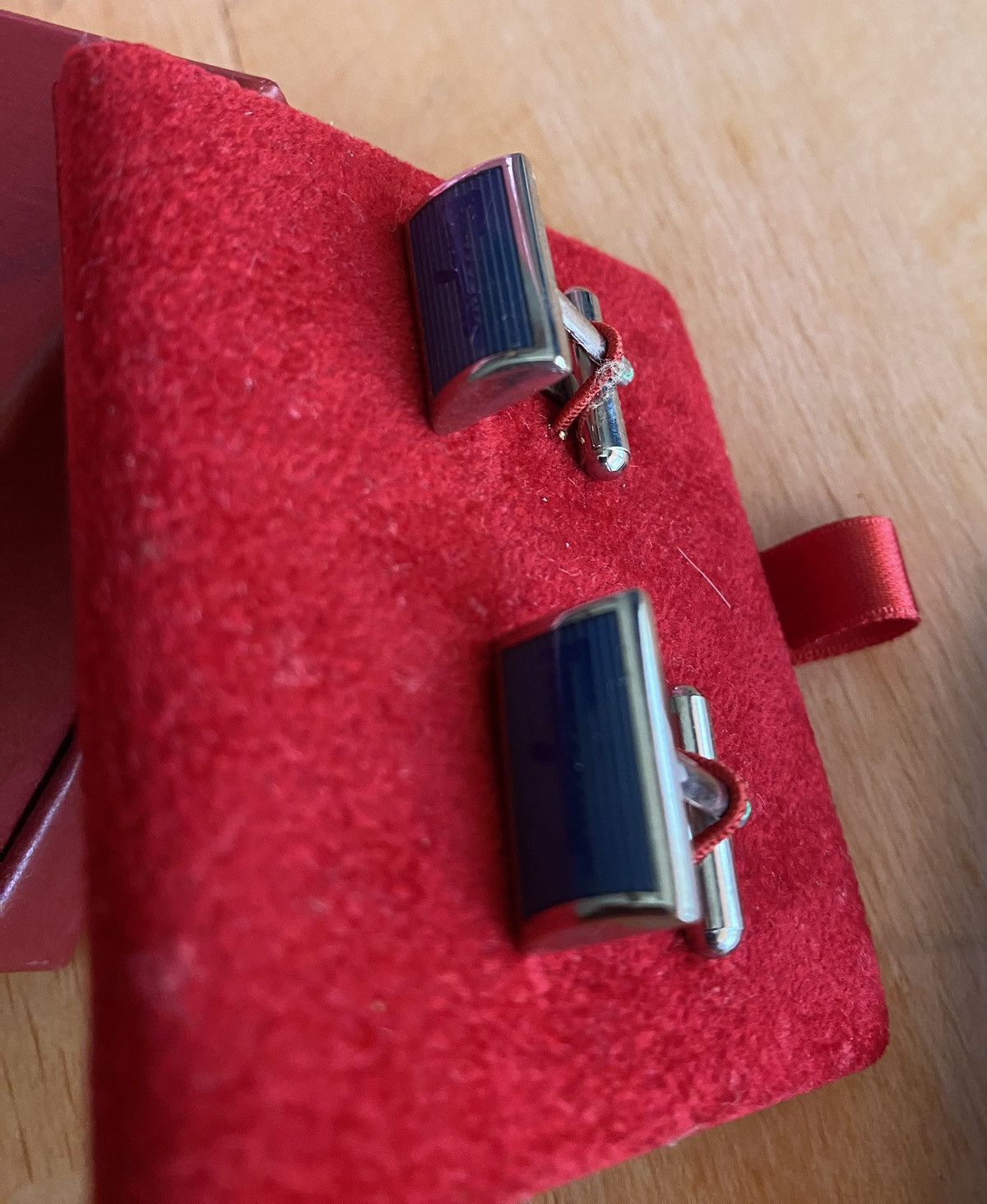 Salvatore Ferragamo Ferragamo bleu /silver pearl faced logo cuff links nwt Size ONE SIZE - 6 Thumbnail