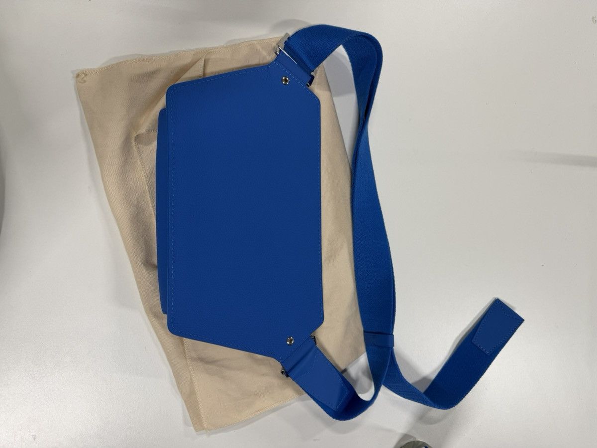 Louis Vuitton Louis Vuitton Takeoff Sling Bag 2500$ Size ONE SIZE - 7 Thumbnail