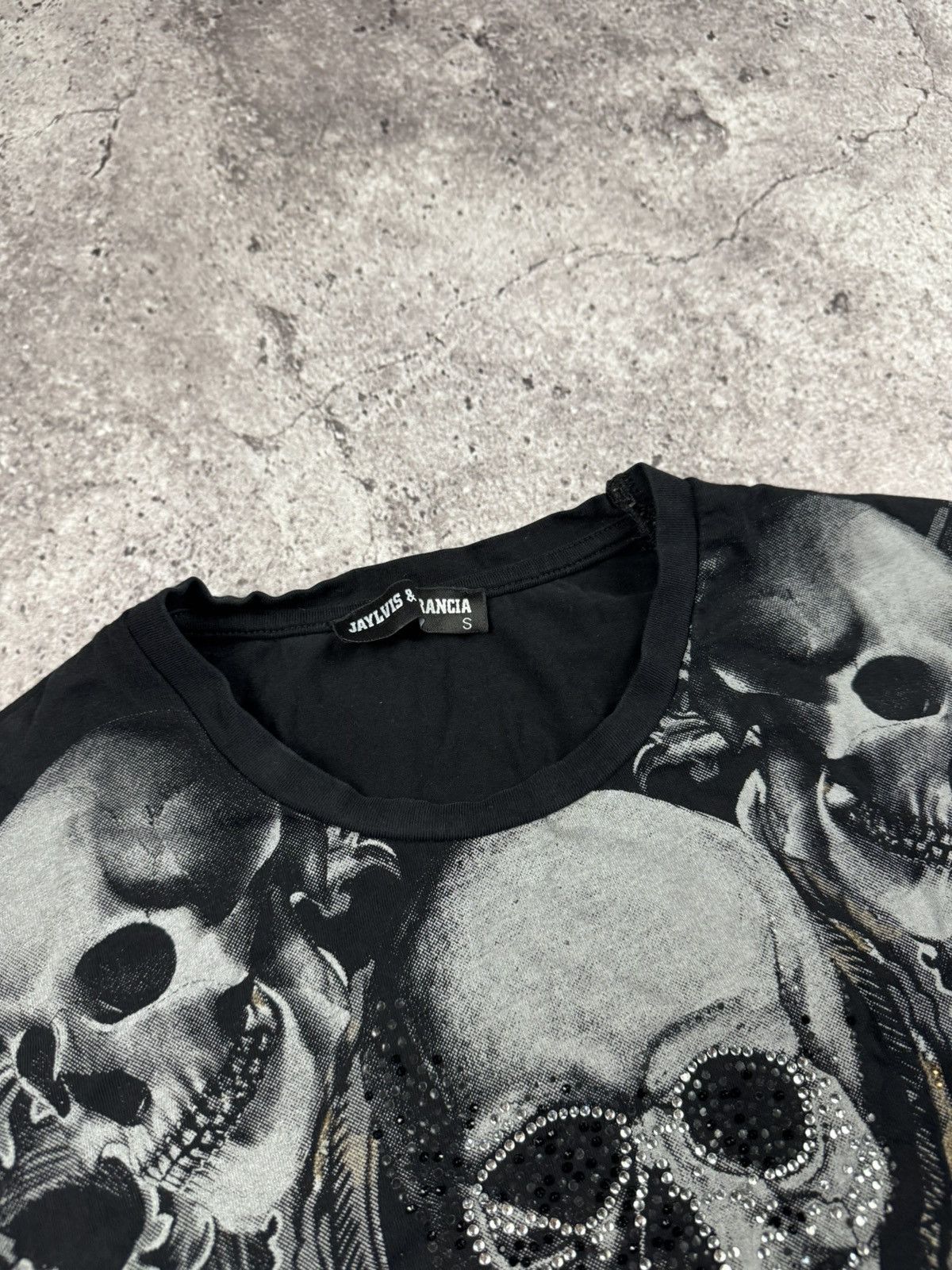 Japanese Brand Vintage Y2K Affliction Style Skull Grunge T Shirt Japanesse Size US S / EU 44-46 / 1 - 3 Thumbnail