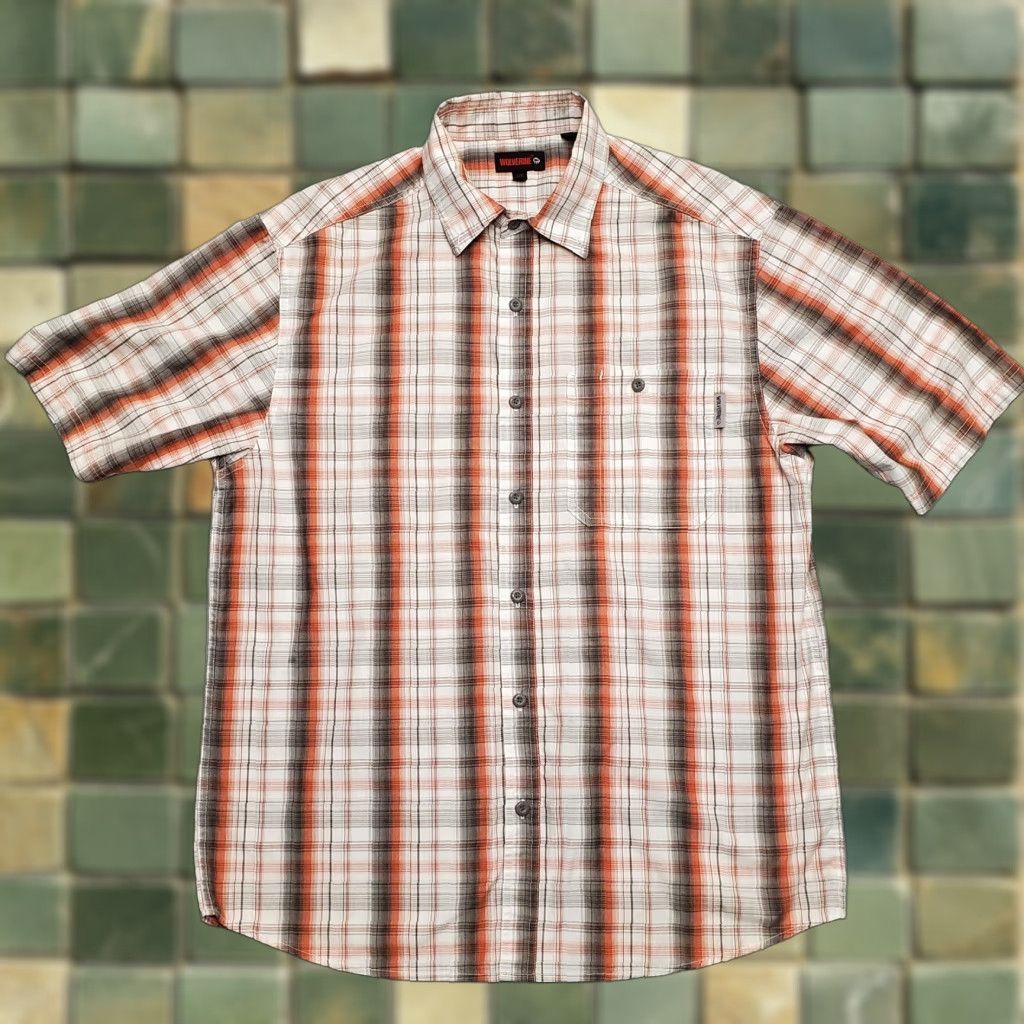 Vintage Wolverine Shirt Mens Orange Gray Plaid Short Sleeve Cotton Summer Outdoor Casual Shirt Size US L / EU 52-54 / 3 - 1 Thumbnail