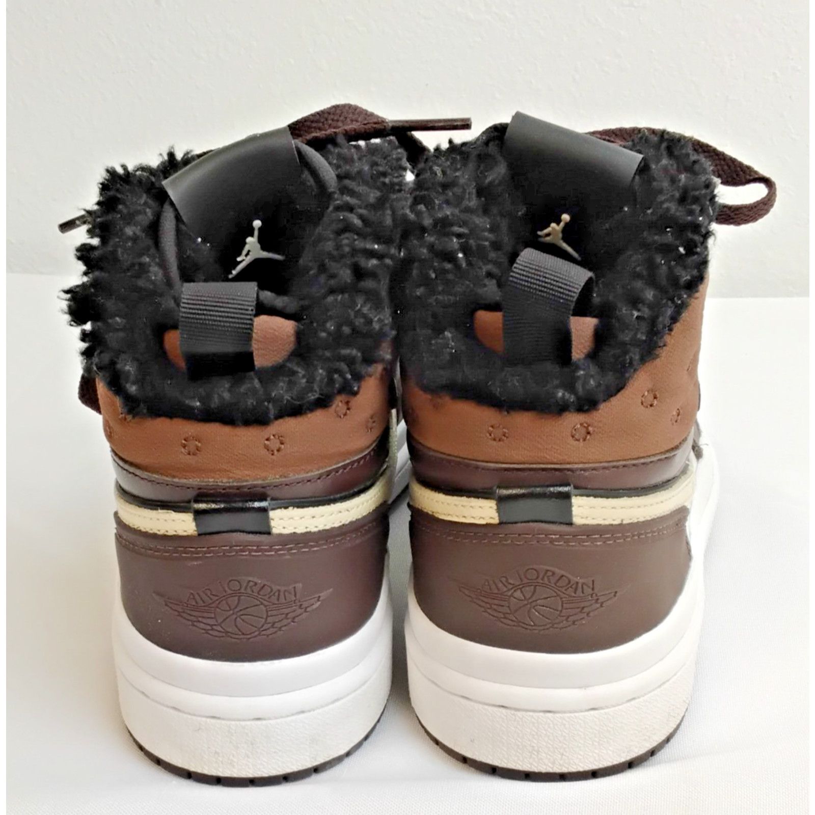 Nike Nike Air Jordan 1 High Top Sneaker W's 5 Acclimate Chocolate Size US 5 / IT 35 - 7 Thumbnail
