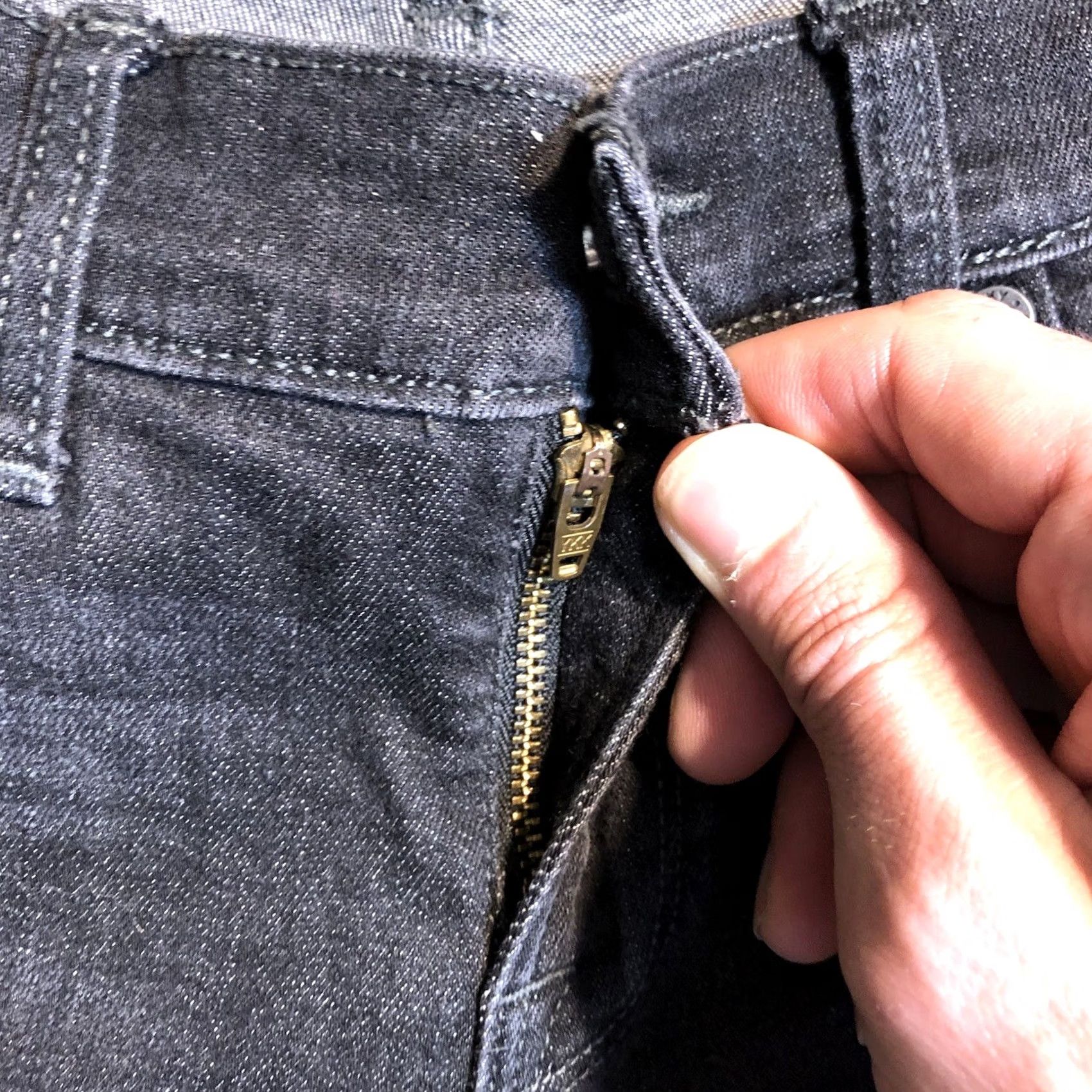 Lucky Brand Lucky Brand Jeans Womens Charlie Skinny Crop Black Distressed Denim 4 25.5 Size 27" / US 4 / IT 40 - 4 Thumbnail