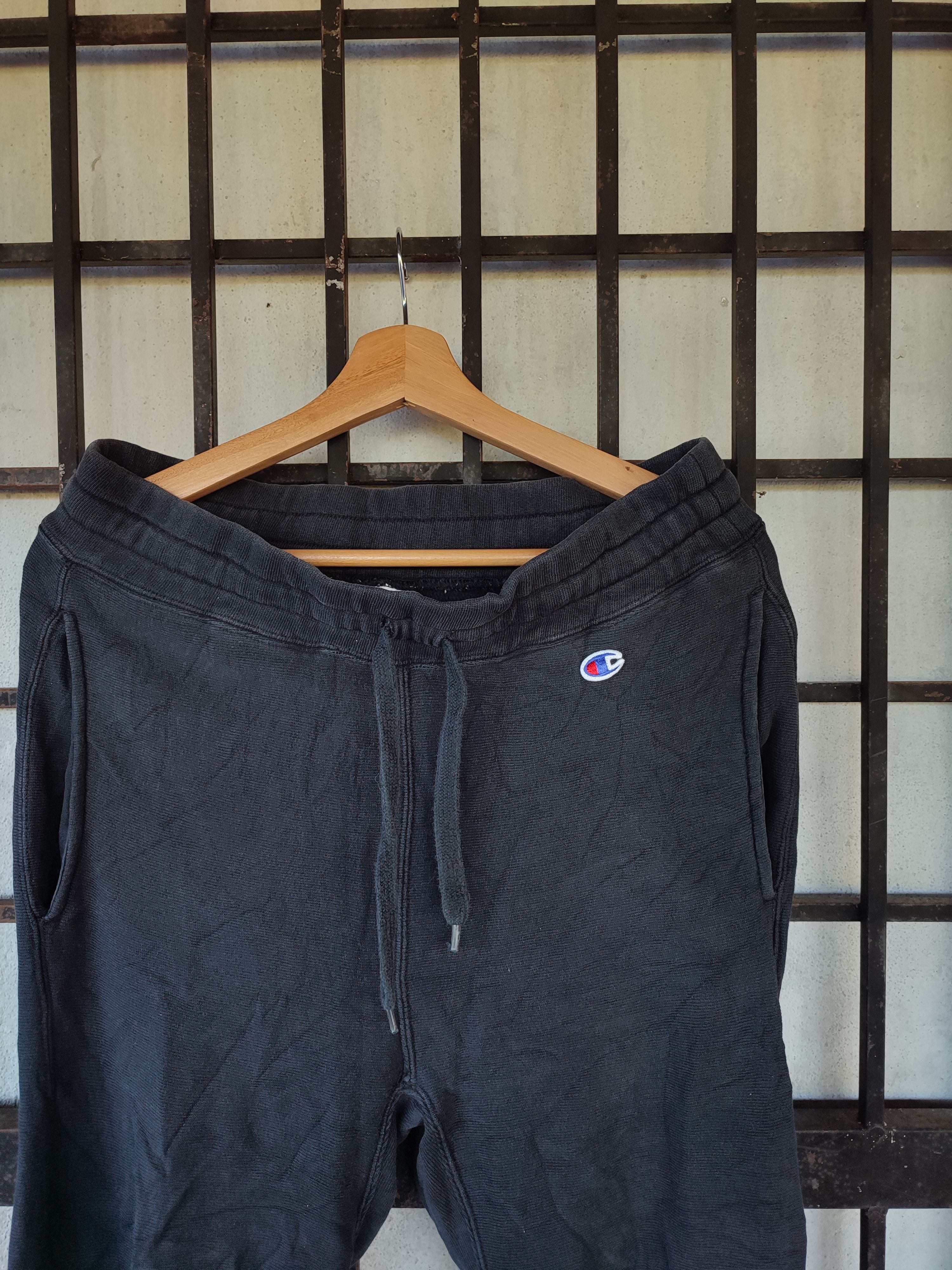 Champion 💥Vintage💥 Reverse Weave Champion Joggers Size US 33 - 5 Thumbnail