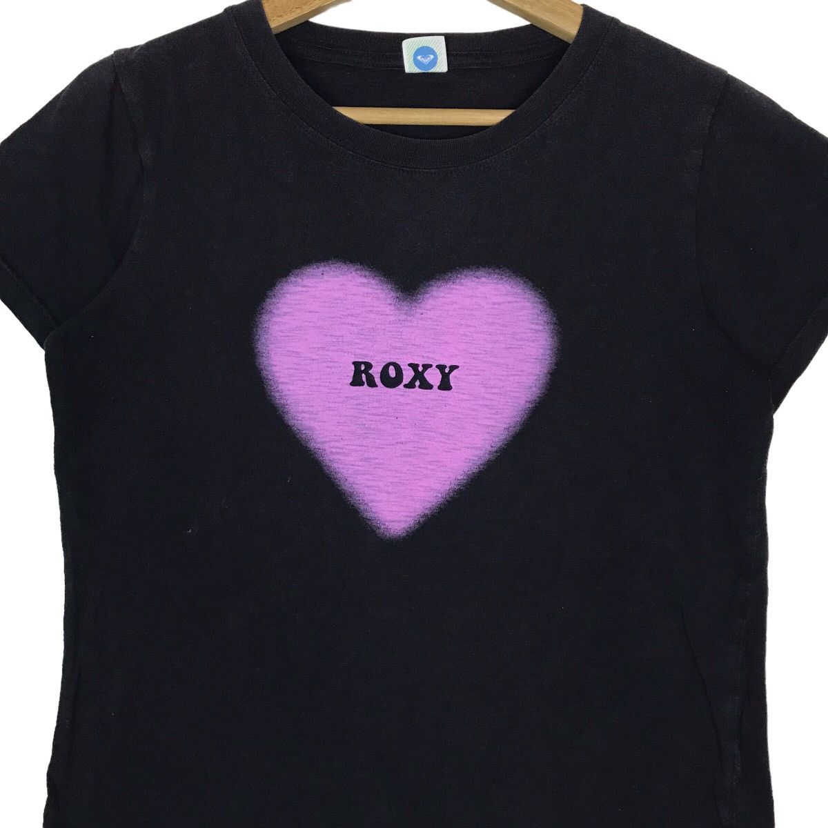 Vintage Vintage 90s Roxy Surfing Love Stencil Tee Shirt Size M / US 6-8 / IT 42-44 - 2 Thumbnail