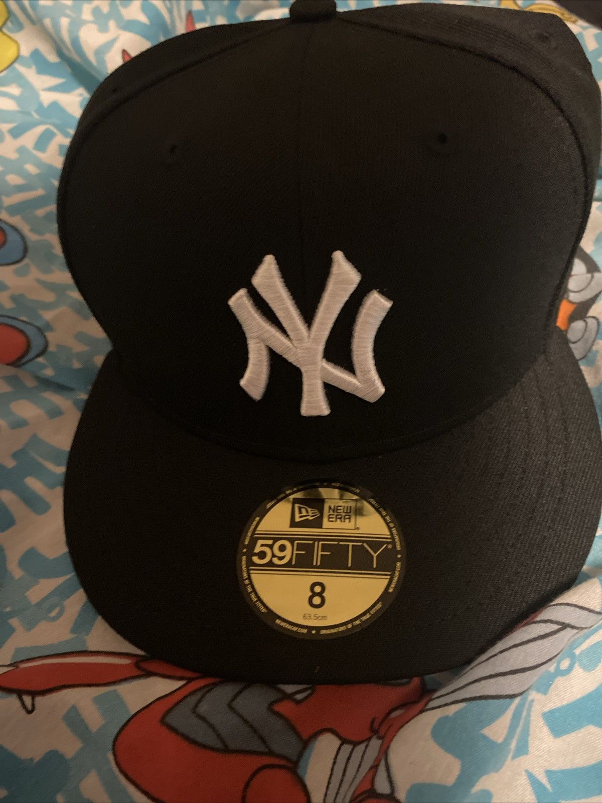 Anime × Hypland × New Era New Era NY Yankees HYPLAND Yugioh Blue Eyes FITTED Sz 8 Size ONE SIZE - 2 Thumbnail