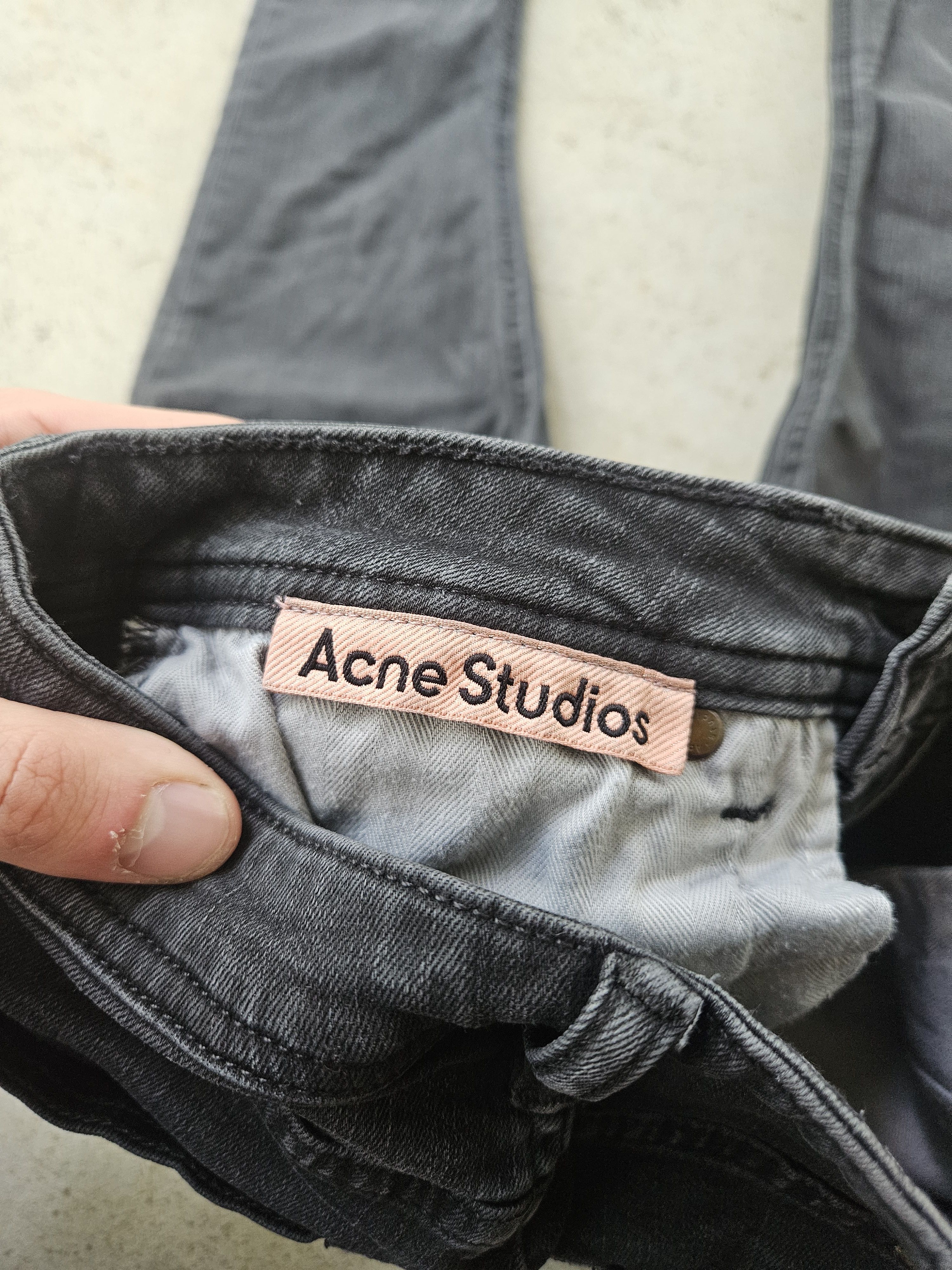 Acne Studios River Rigid Gray Black Slim Fit Leather Patch Denim Jeans Size US 26 / EU 42 - 8 Thumbnail
