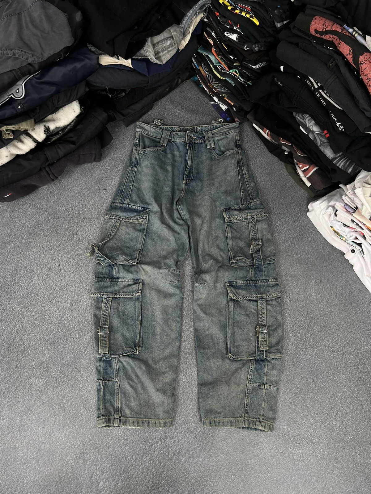 Japanese Brand Vintage Y2K Baggy Light Wash Skater Cargo Denim Jeans! Size 30" / US 8 / IT 44 - 1 Thumbnail