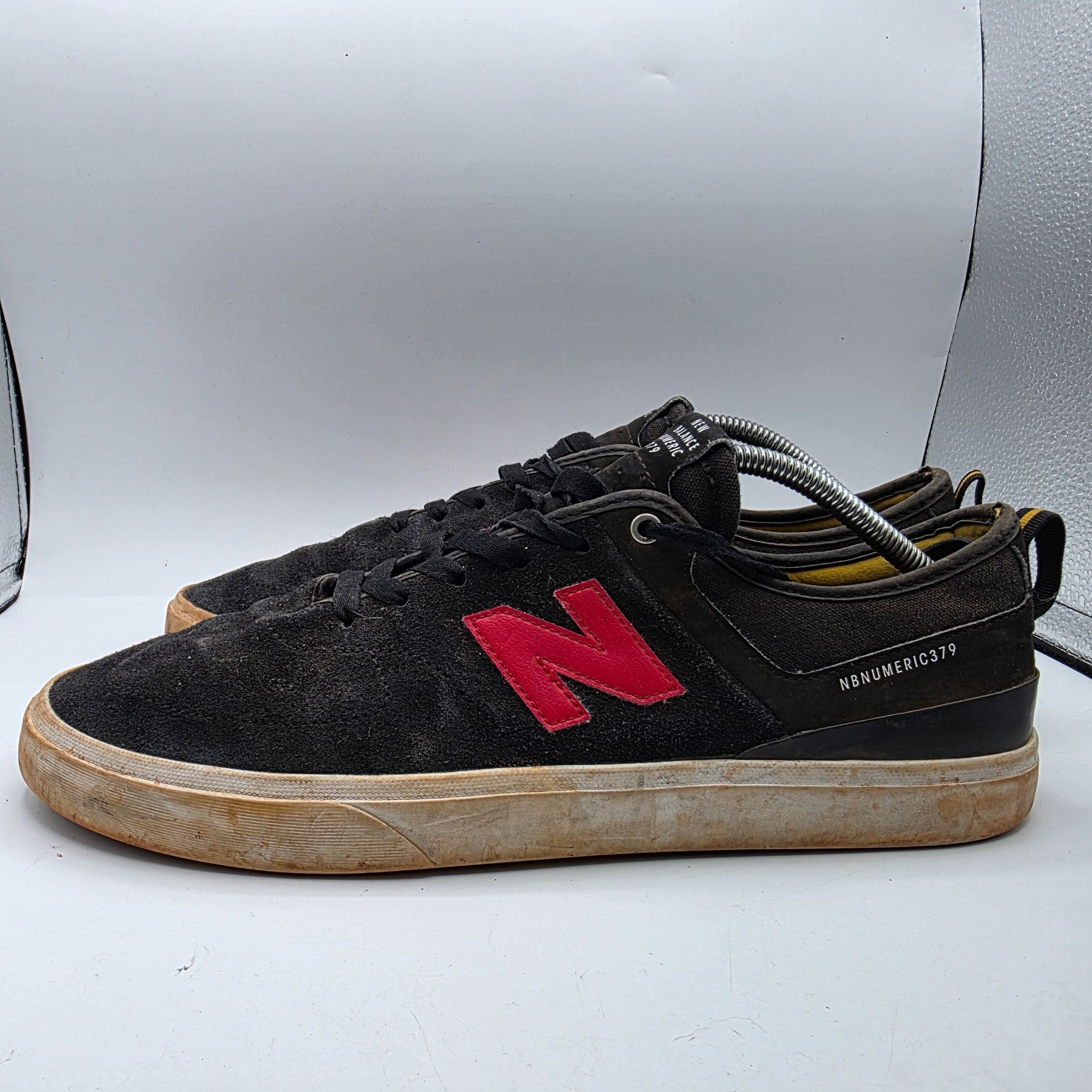 New Balance New Balance Numeric 379 Mens Size 13 Black Red Sneaker Shoes Size US 13 / EU 46 - 13 Thumbnail