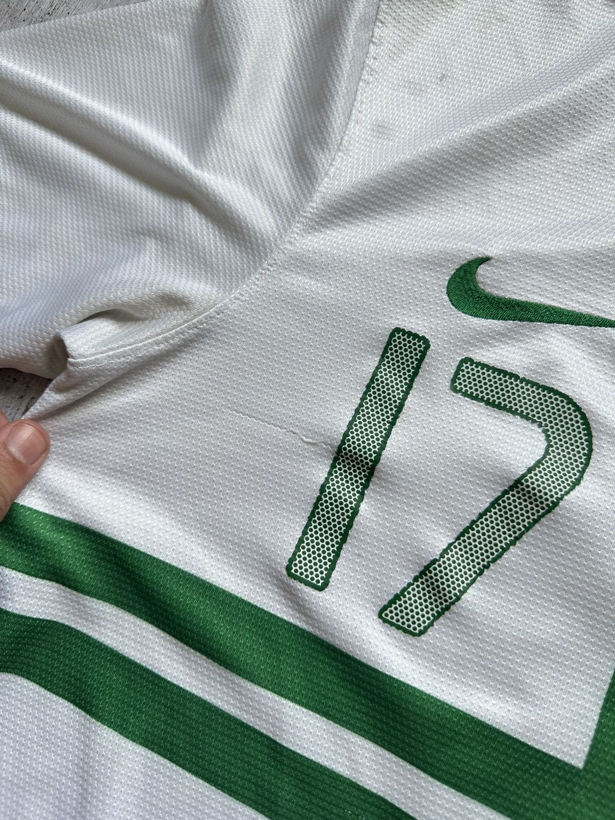 Nike 2012 Nike Portugal Euro Luis Nani #17 Vintage Soccer Jersey Size US M / EU 48-50 / 2 - 8 Thumbnail