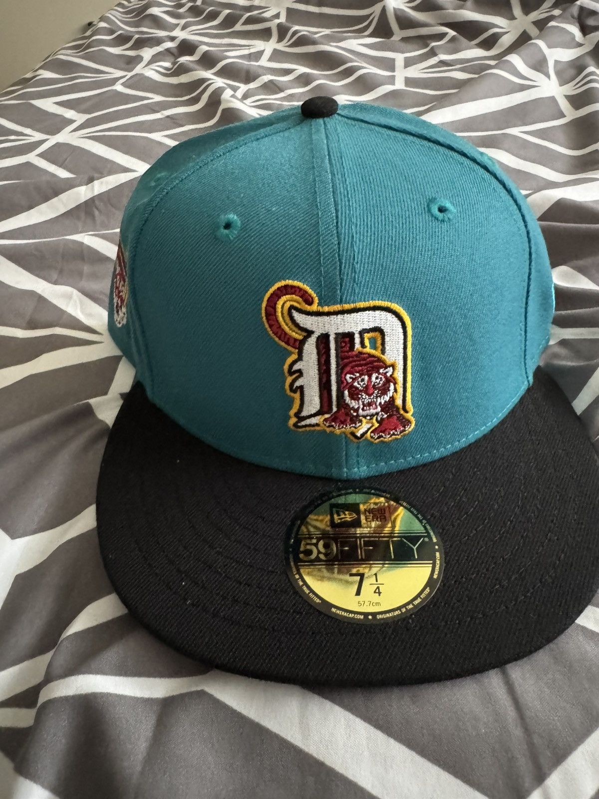 Hat Club HATCLUB COOL FASHION DETROIT FITTED (Grey Brim) Size ONE SIZE - 1 Thumbnail