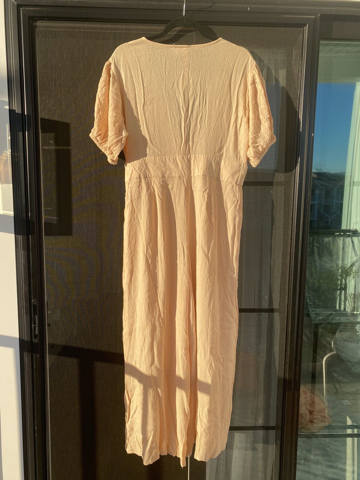 Asos ASOS Design Crinkle tea Jumpsuit Puff Sleeve in Stone NWT Size M / US 6-8 / IT 42-44 - 11 Thumbnail