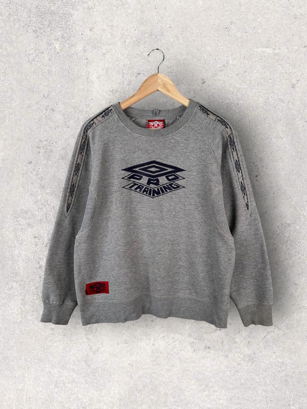 Umbro Vintage Y2k Umbro Pro Training Oversized Sweatshirt Size US S / EU 44-46 / 1 - 1 Thumbnail