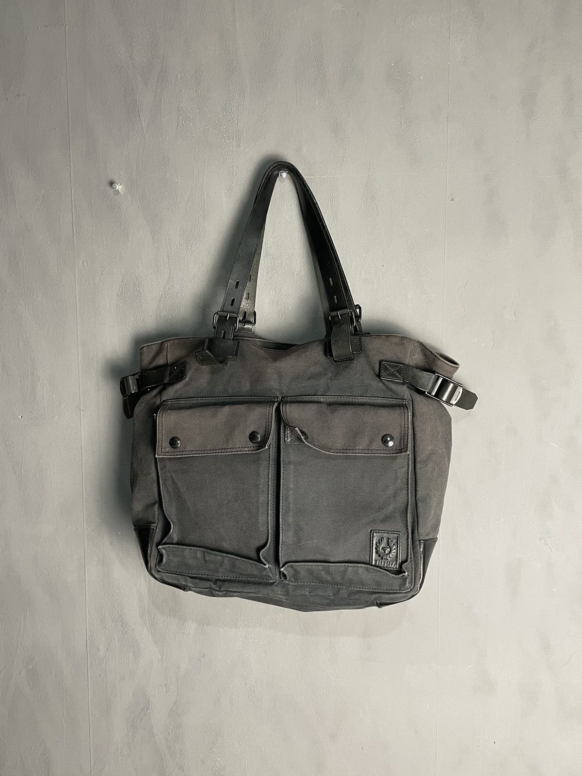 Belstaff Belstaff Faded vintage made in Italy canvas leather bag Size ONE SIZE - 1 Thumbnail