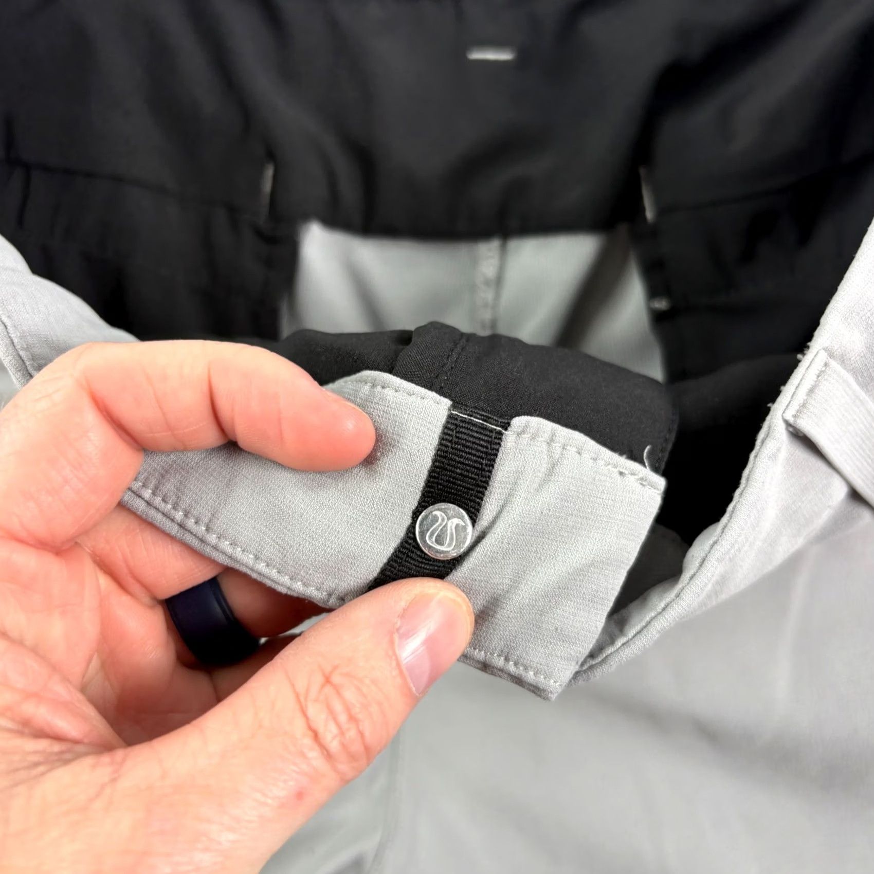 Lululemon Lululemon Commission Golf Pants Mens 32x29 Gray Chino Stretch Casual Size US 32 / EU 48 - 3 Thumbnail